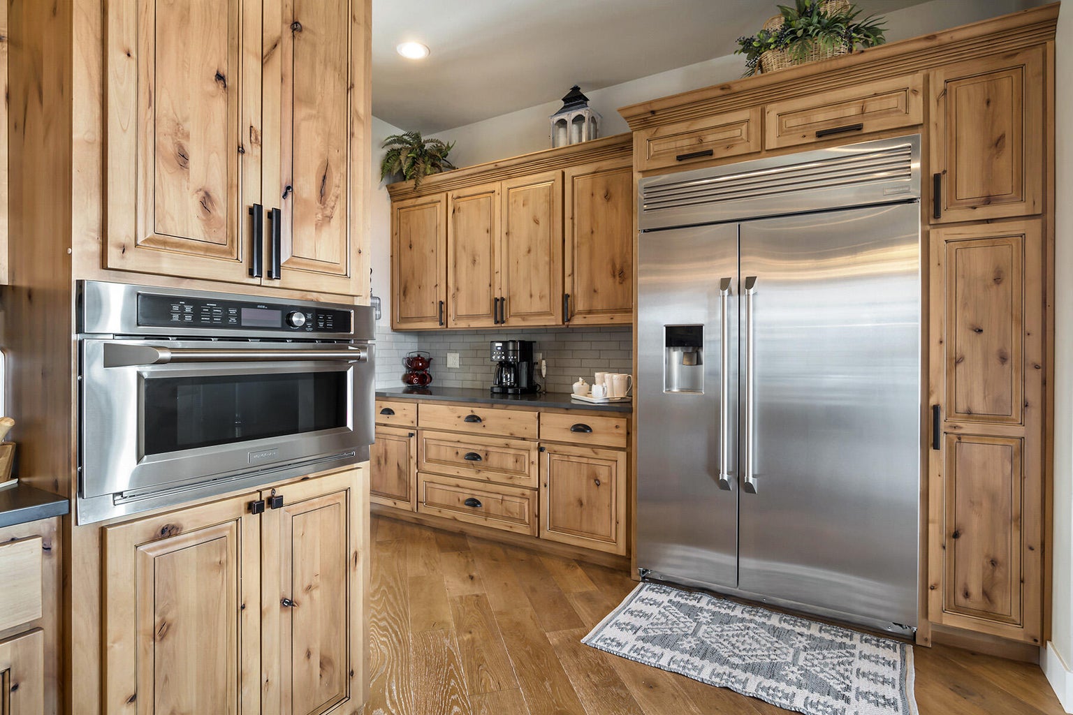 Monagram Avantium Convection Microwave