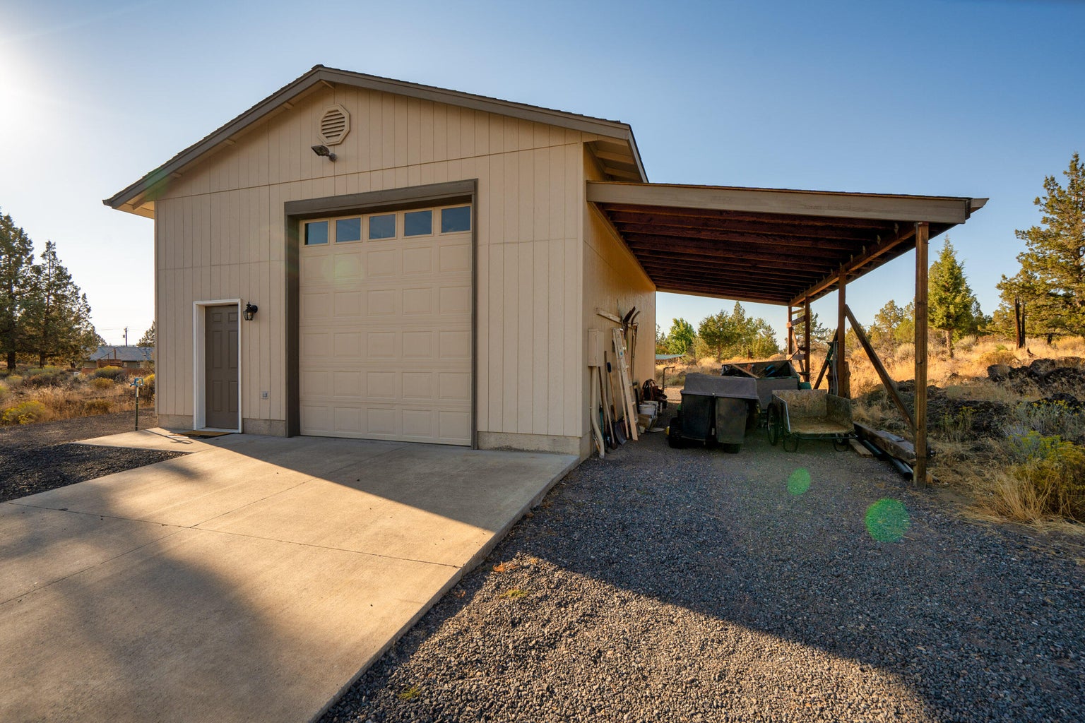 Photo of 6563 NW Homestead Way 9 of 78