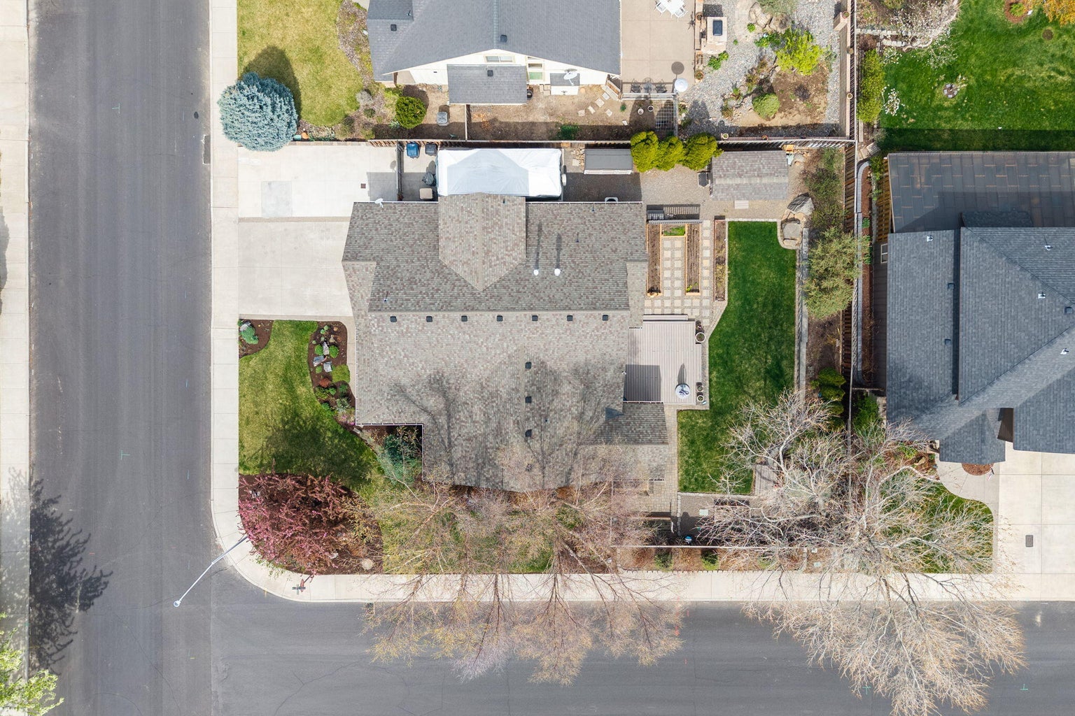 Lot is over 9,000 sf