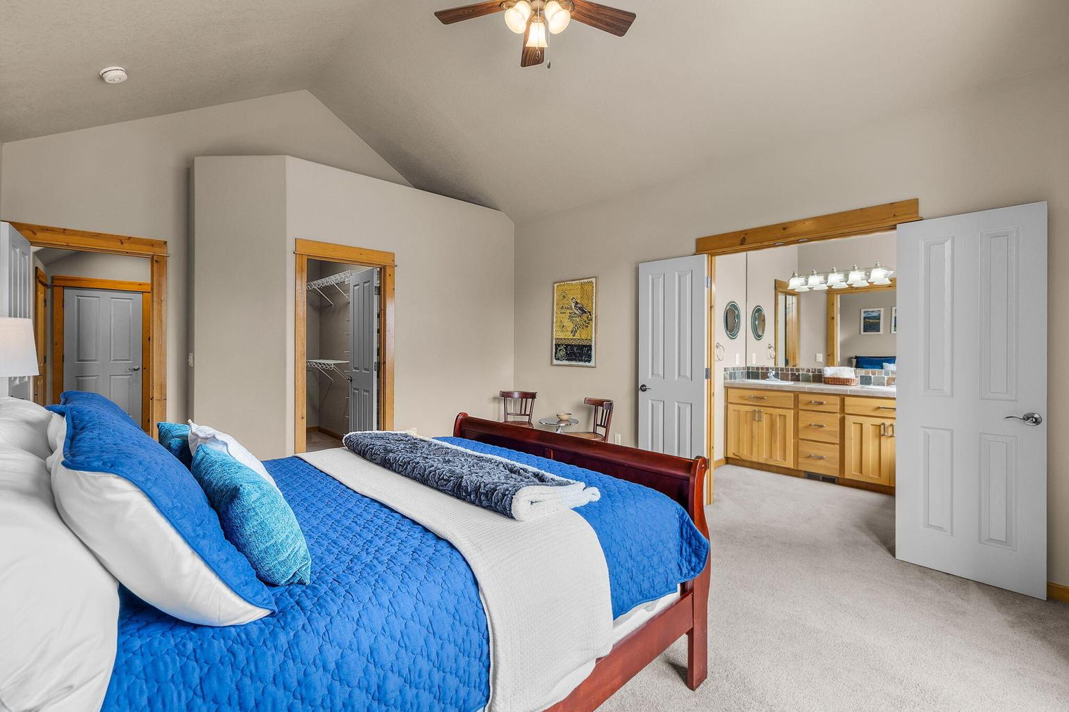 Private suite on the main floor