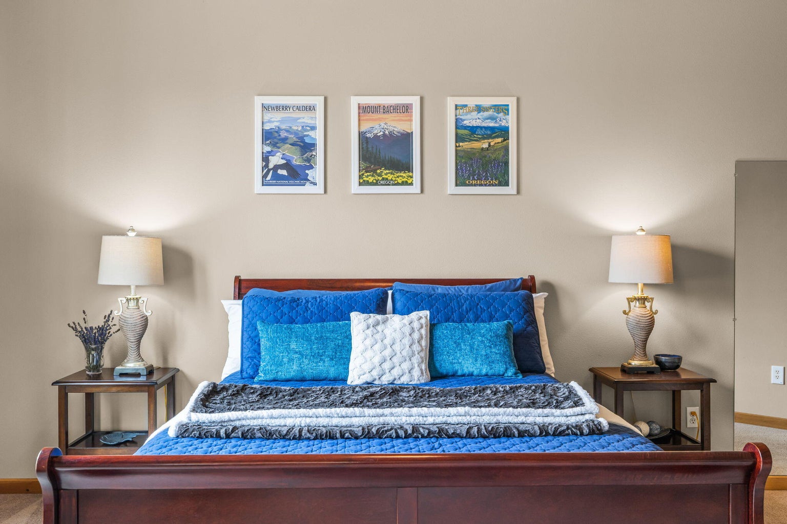 Large suite can easily accommodate a King size bed and furniture.