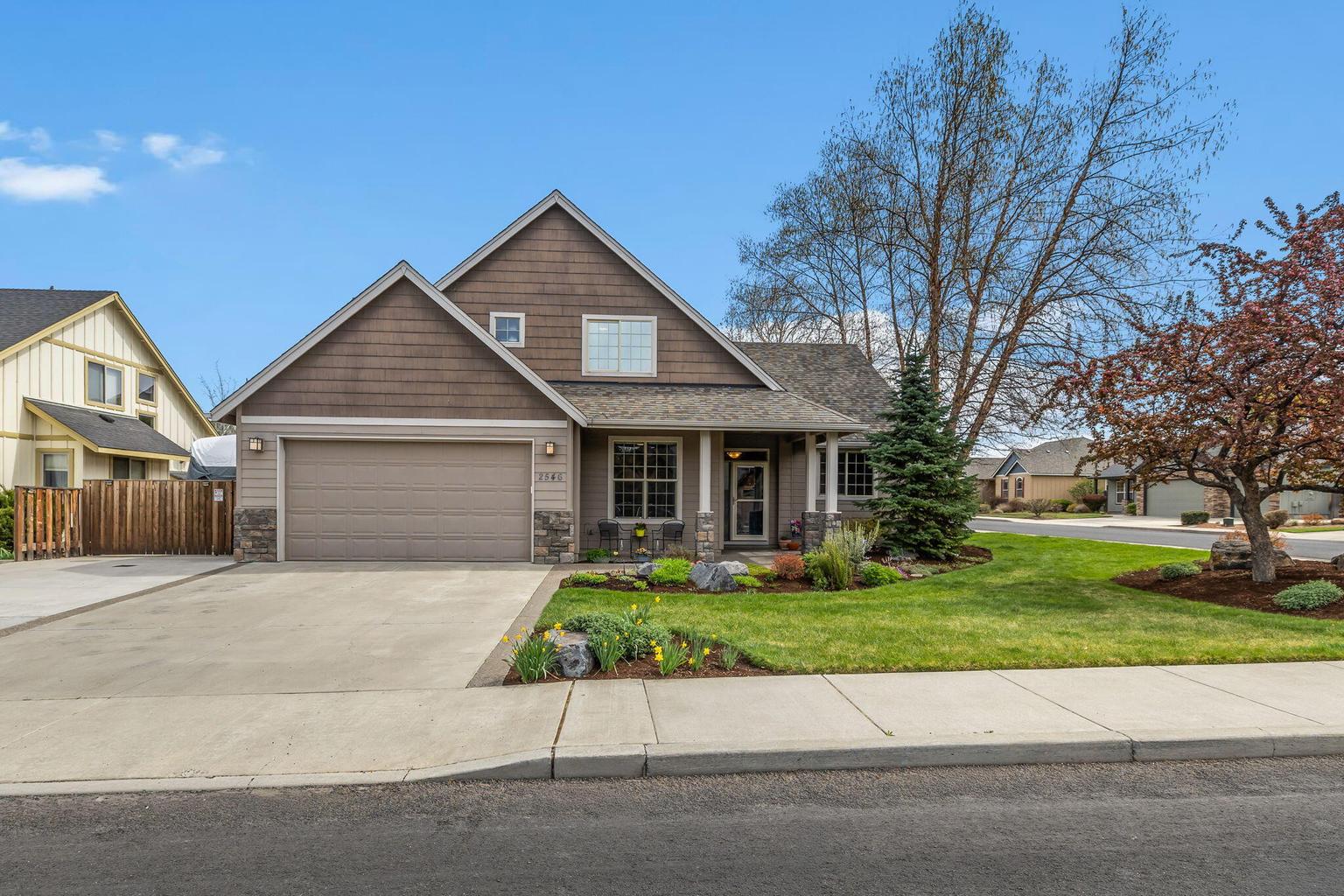 Large corner lot