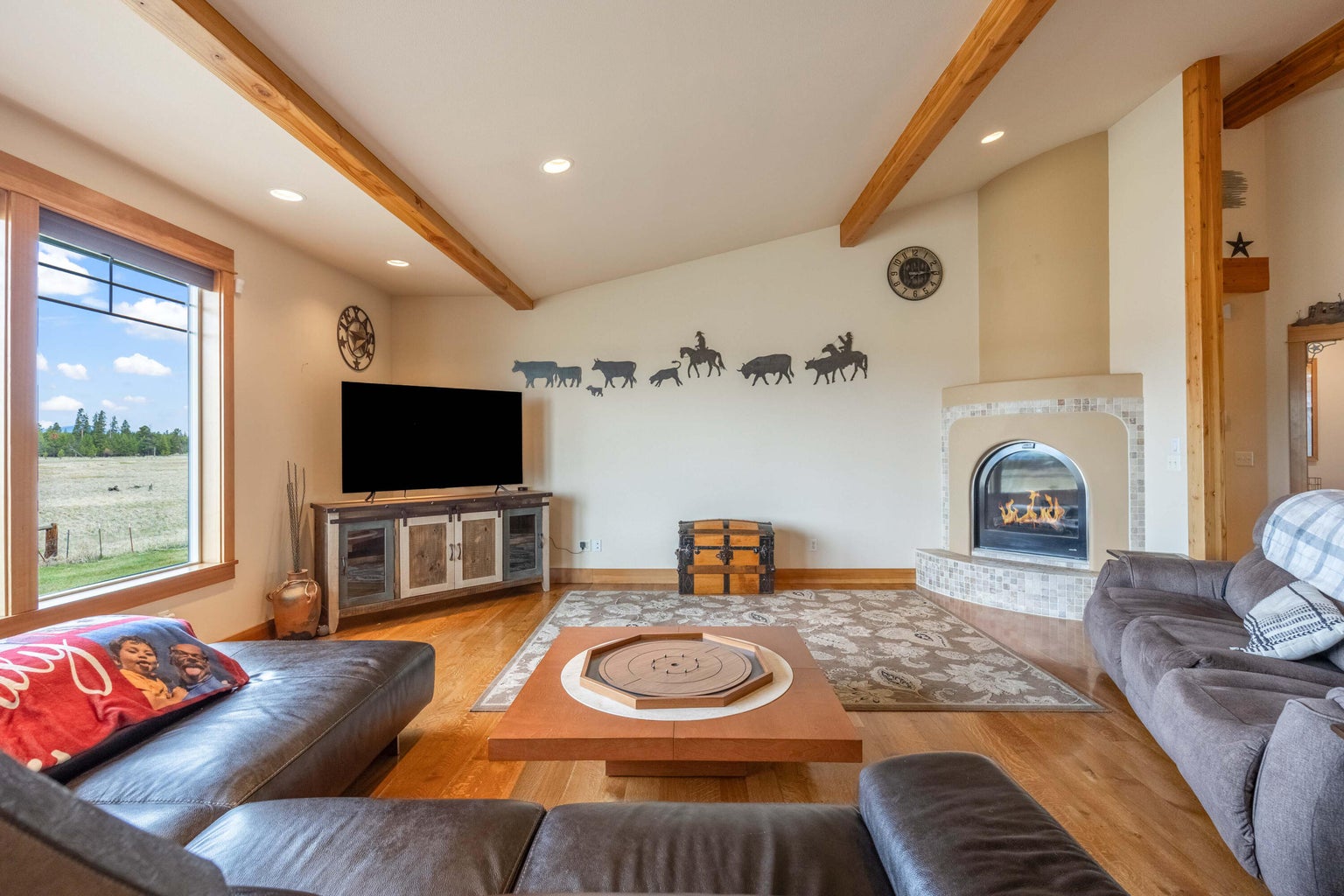 Photo of 51439 Morson Street 5 of 39