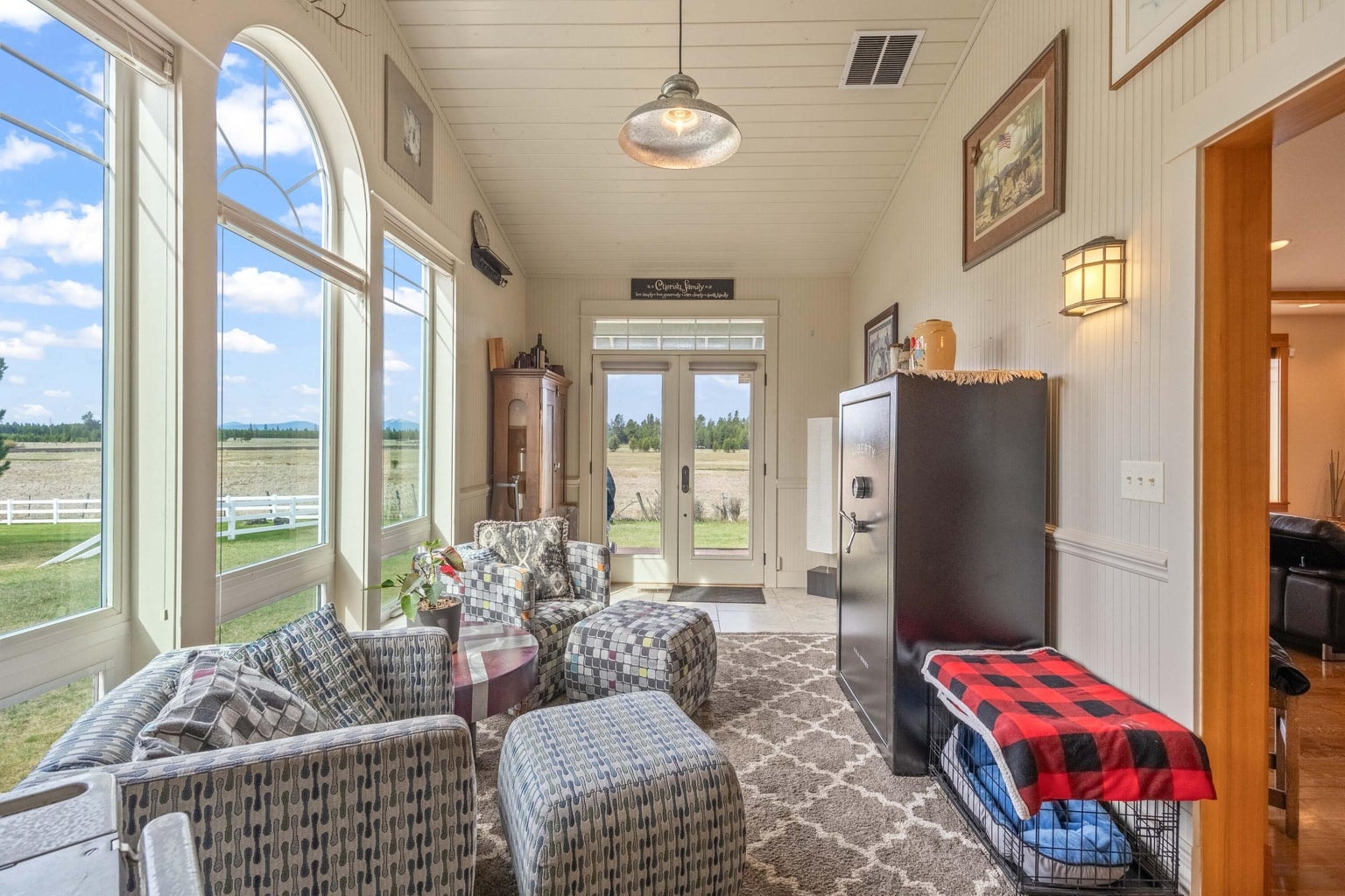 Photo of 51439 Morson Street 9 of 39