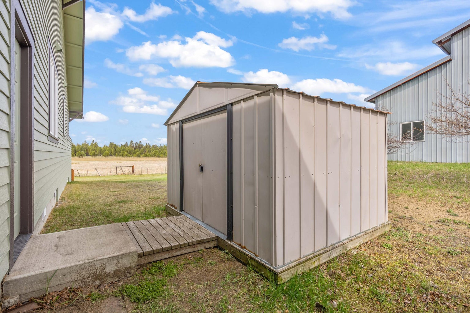 Photo of 51439 Morson Street 35 of 39