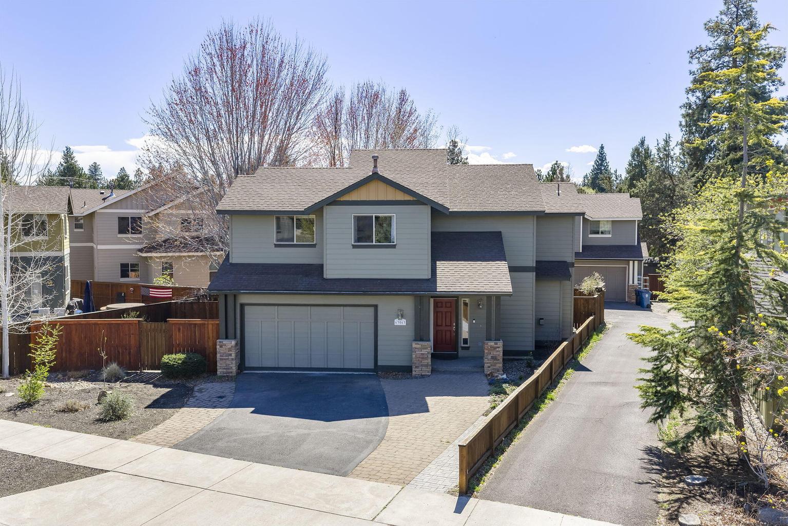 Photo of 63063 Angler Avenue 33 of 39