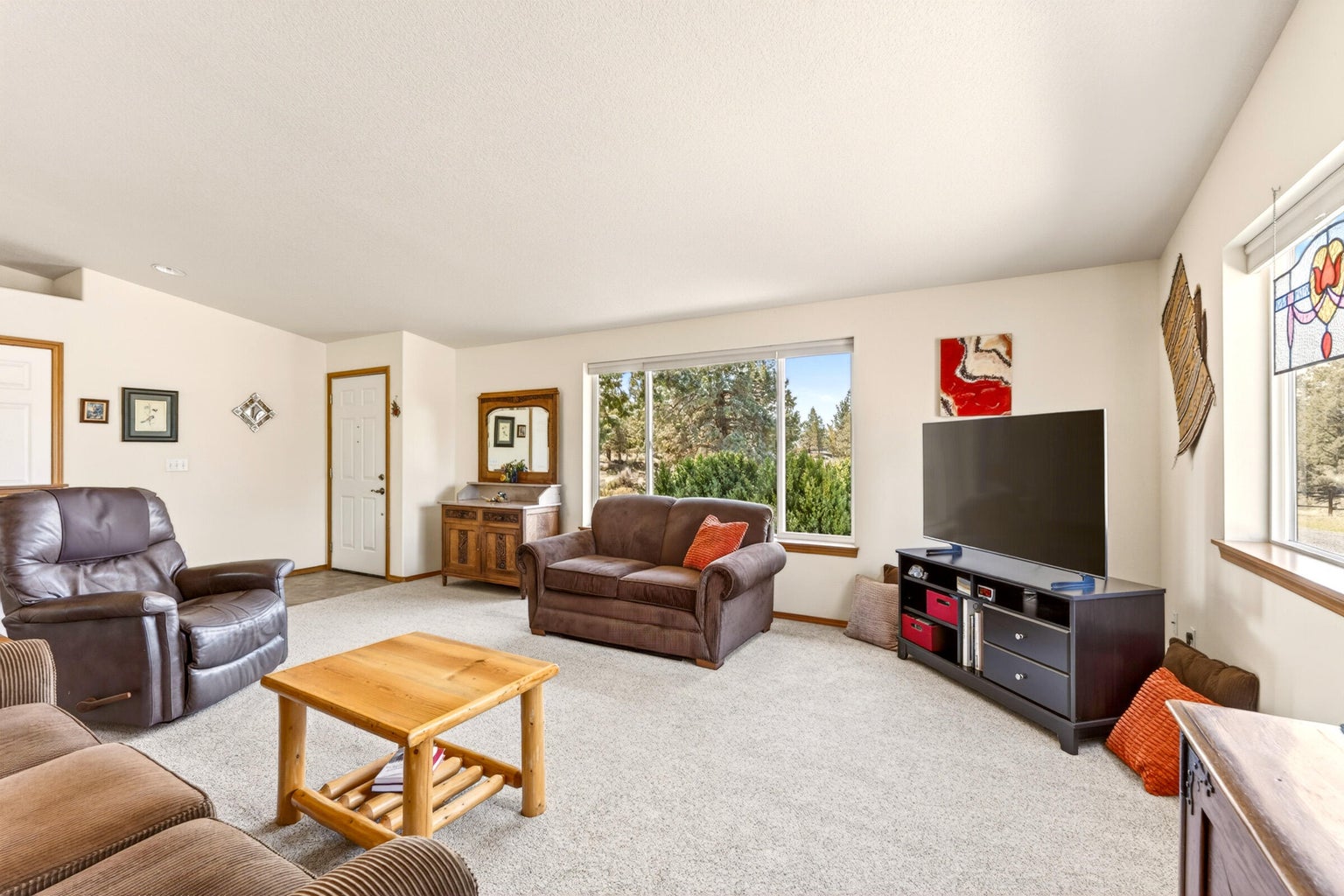 Photo of 6563 NW Homestead Way 23 of 78