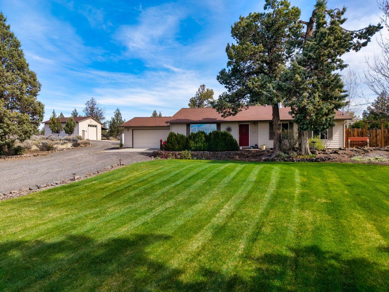 Photo of 6563 NW Homestead Way 10 of 78