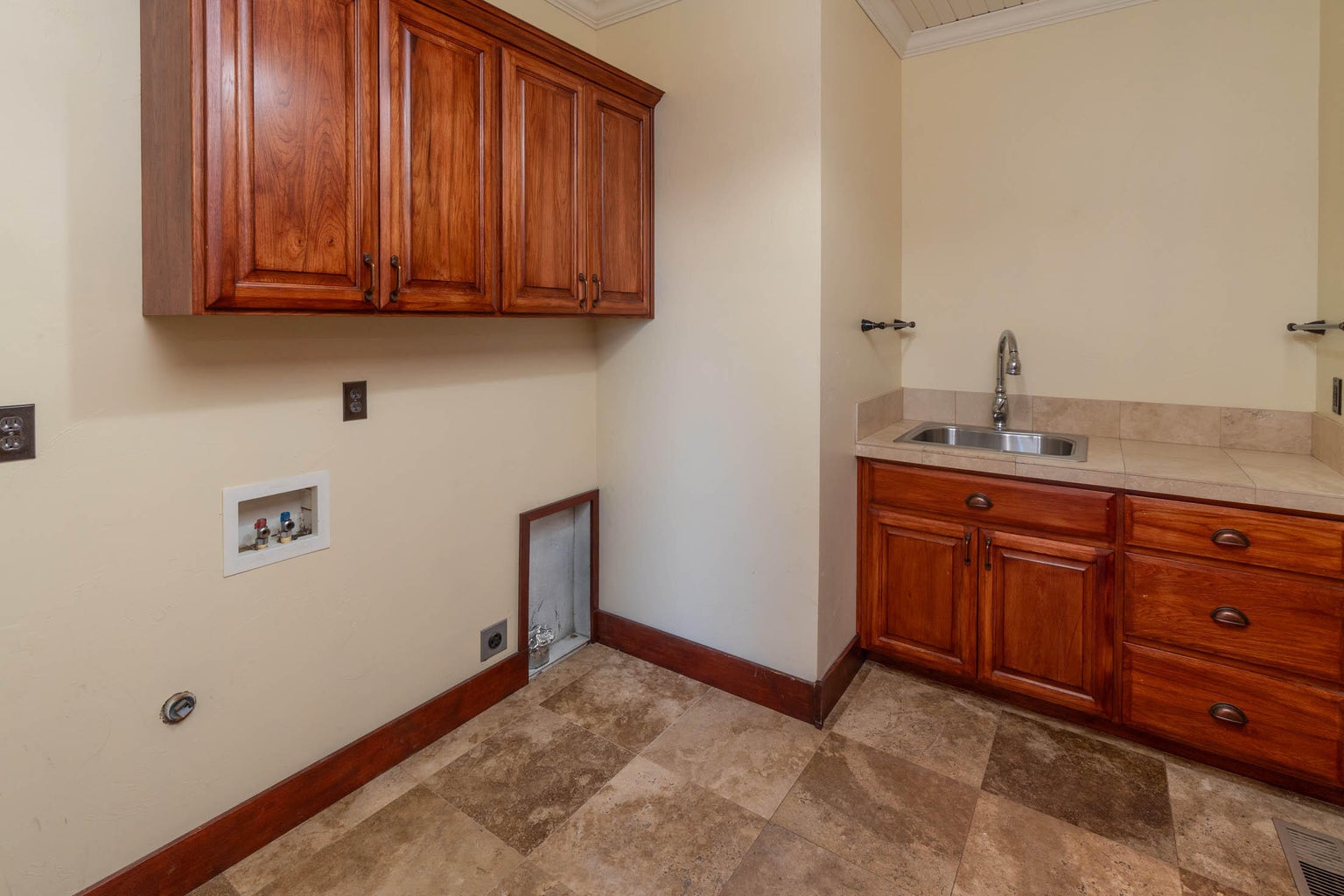Photo of 2300 S Main Street 21 of 59