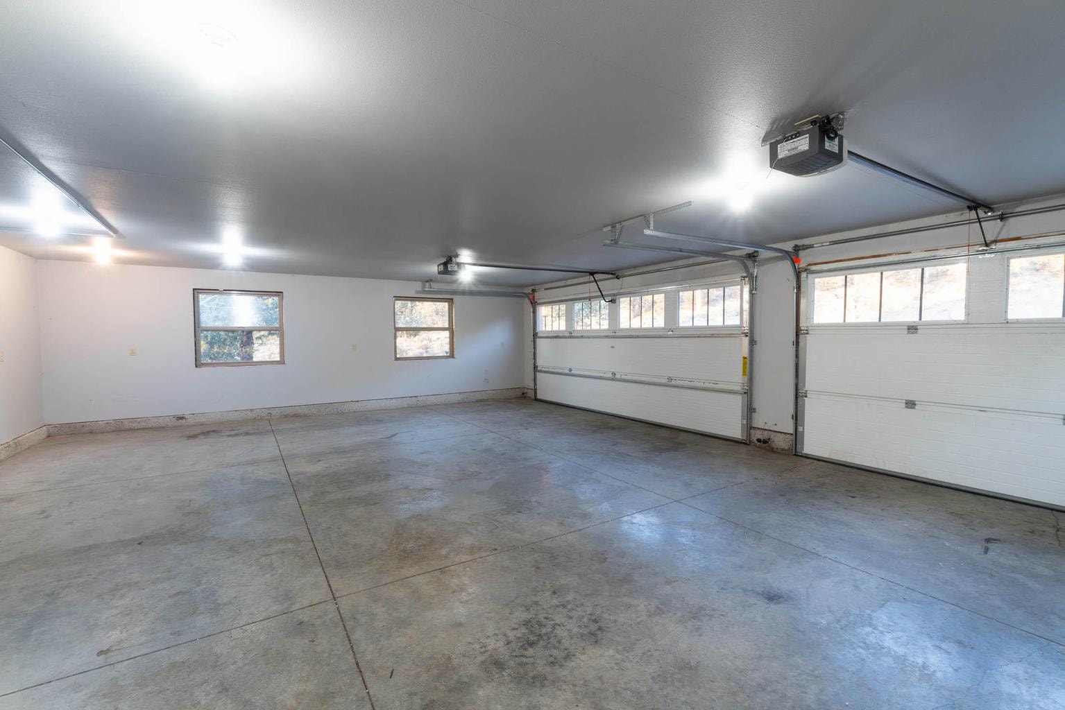 Photo of 2300 S Main Street 26 of 59