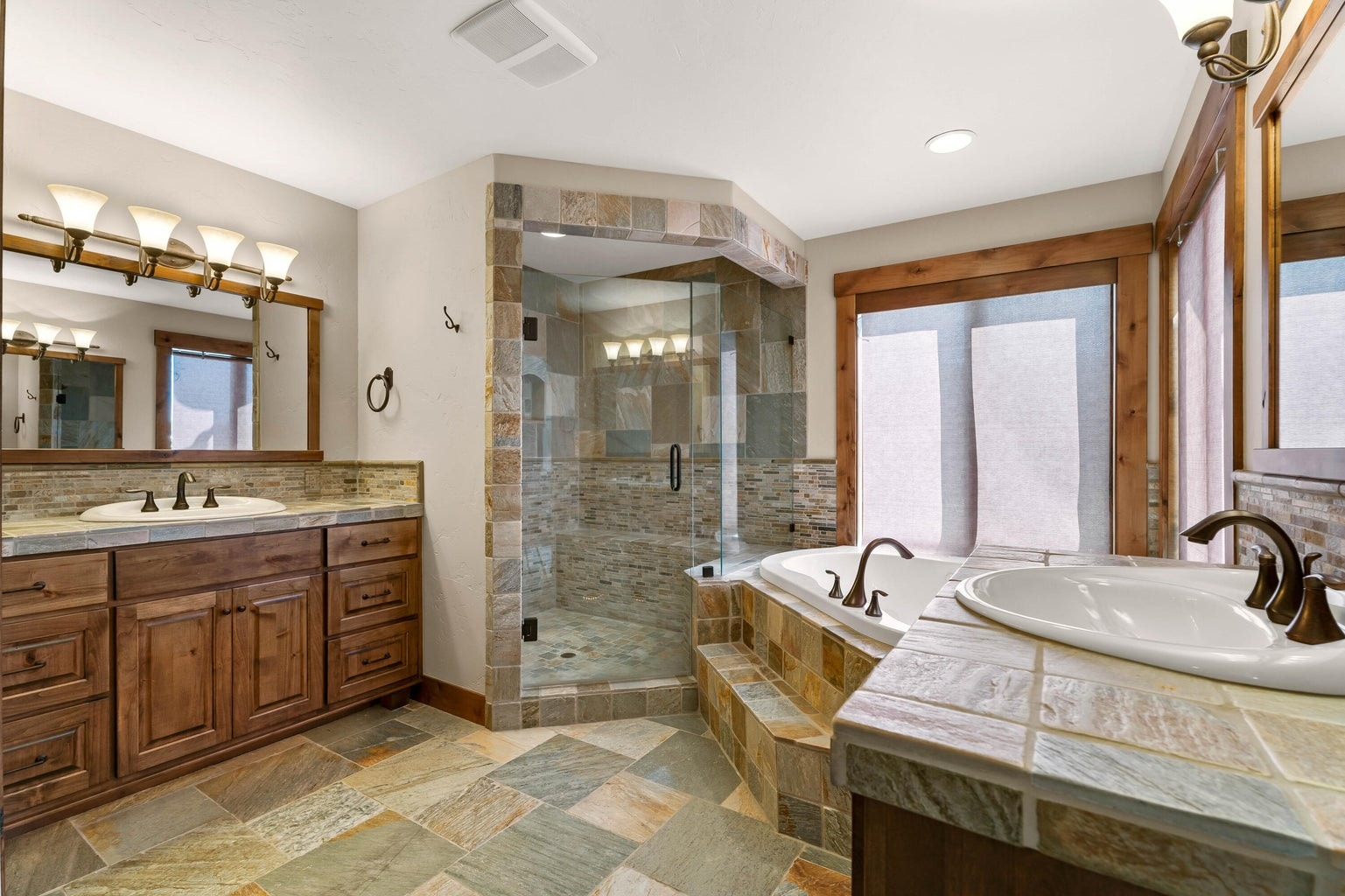 Photo of 15887 SW Brasada Ranch Road 37 of 79