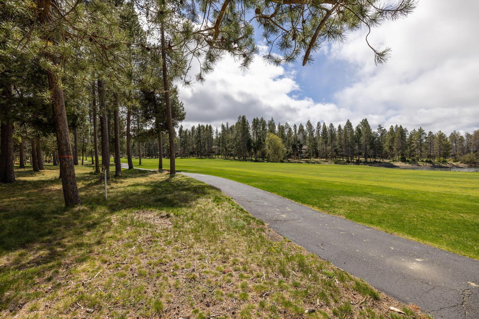 Photo of 57985 Silver Fir Circle 45 of 47