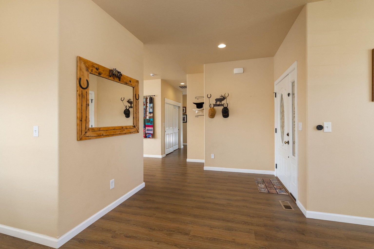 Photo of 580 C Avenue 12 of 27
