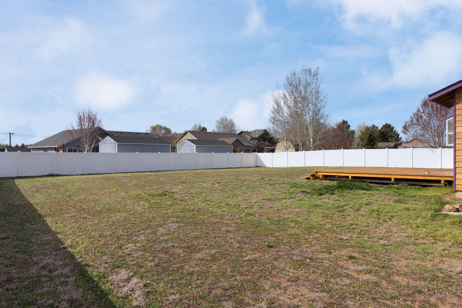 Photo of 580 C Avenue 23 of 27