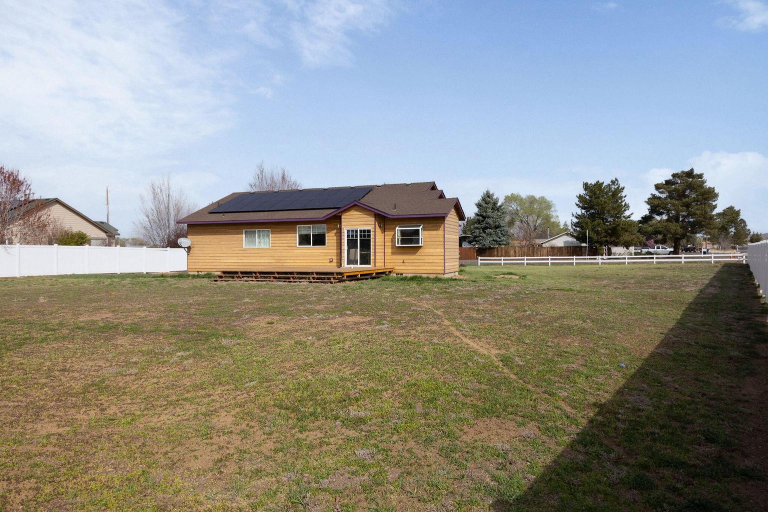 Photo of 580 C Avenue 20 of 27