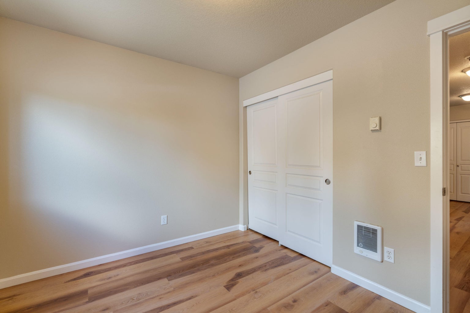 Photo of 16559 Daisy Place 23 of 33