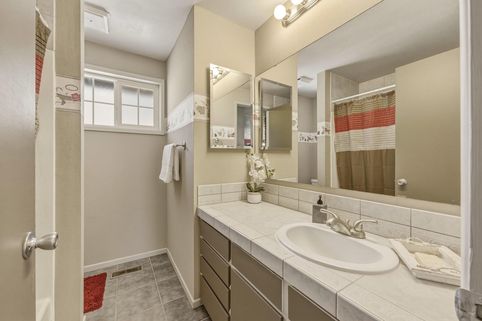 Photo of 53130 Riverview Drive 16 of 45