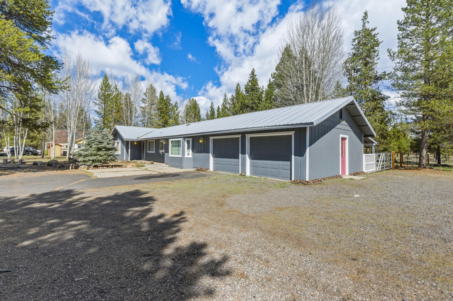 Photo of 53130 Riverview Drive 4 of 45