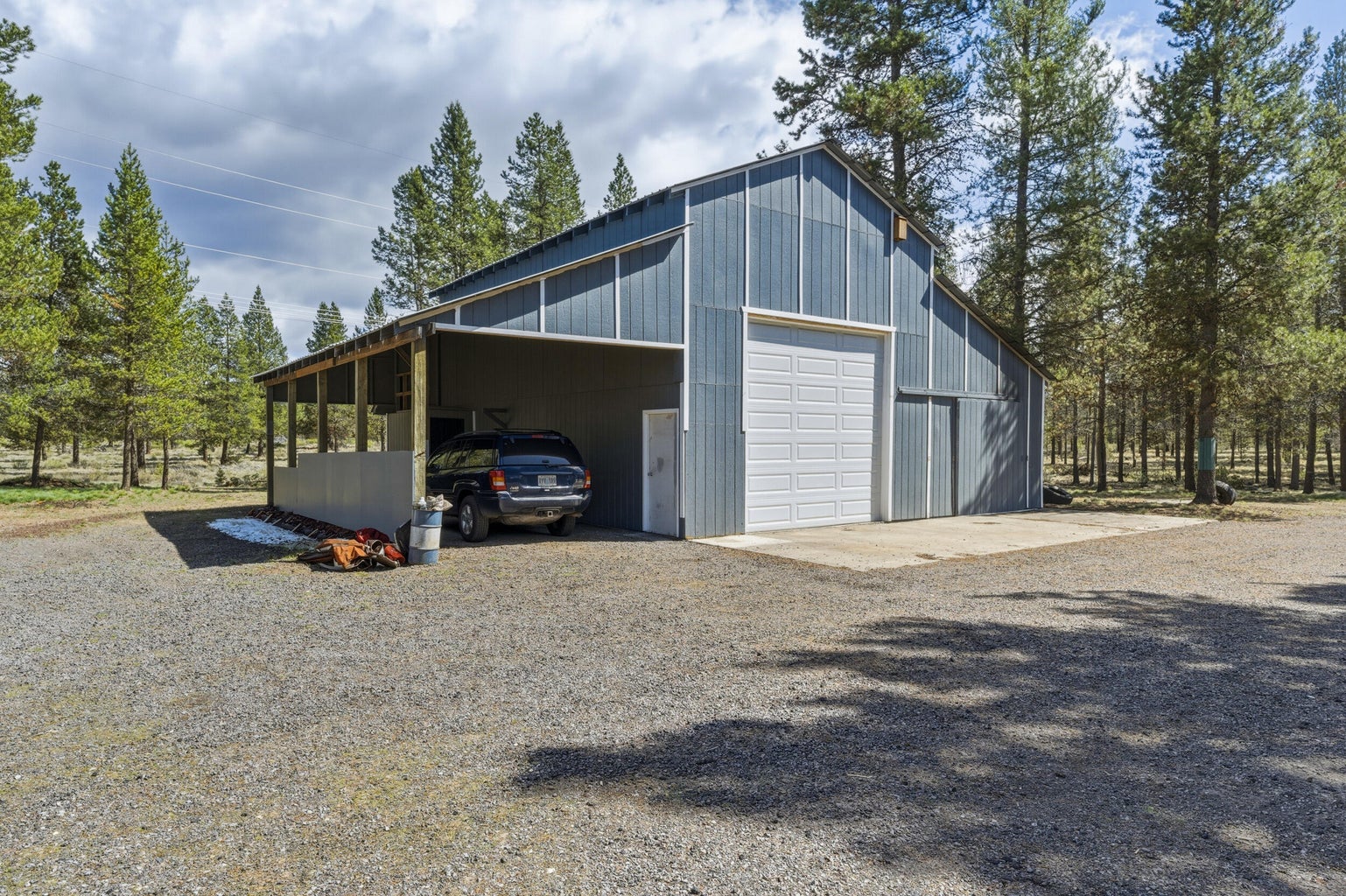 Photo of 53130 Riverview Drive 5 of 45