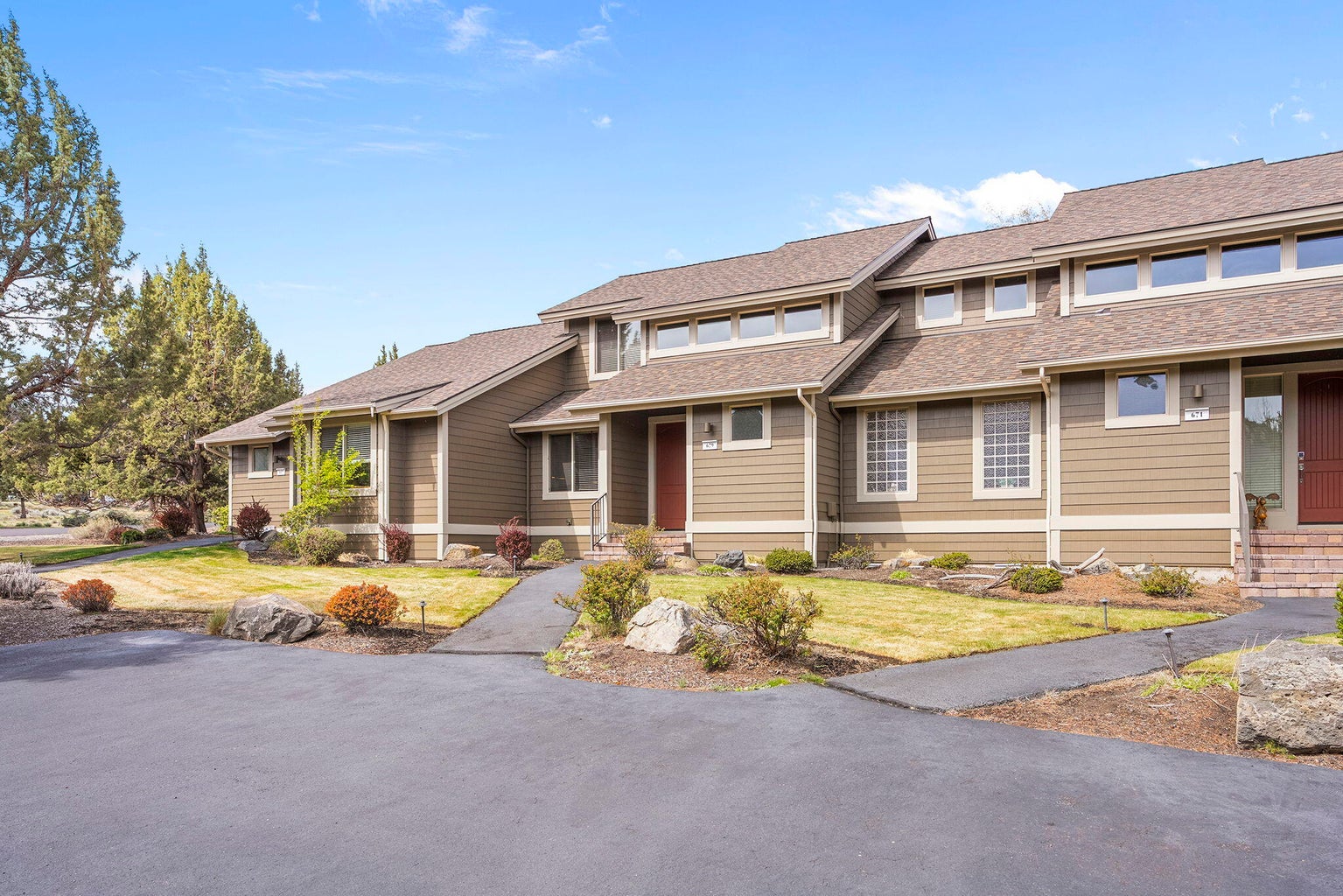 Photo of 679 Sage Country Court 2 of 39