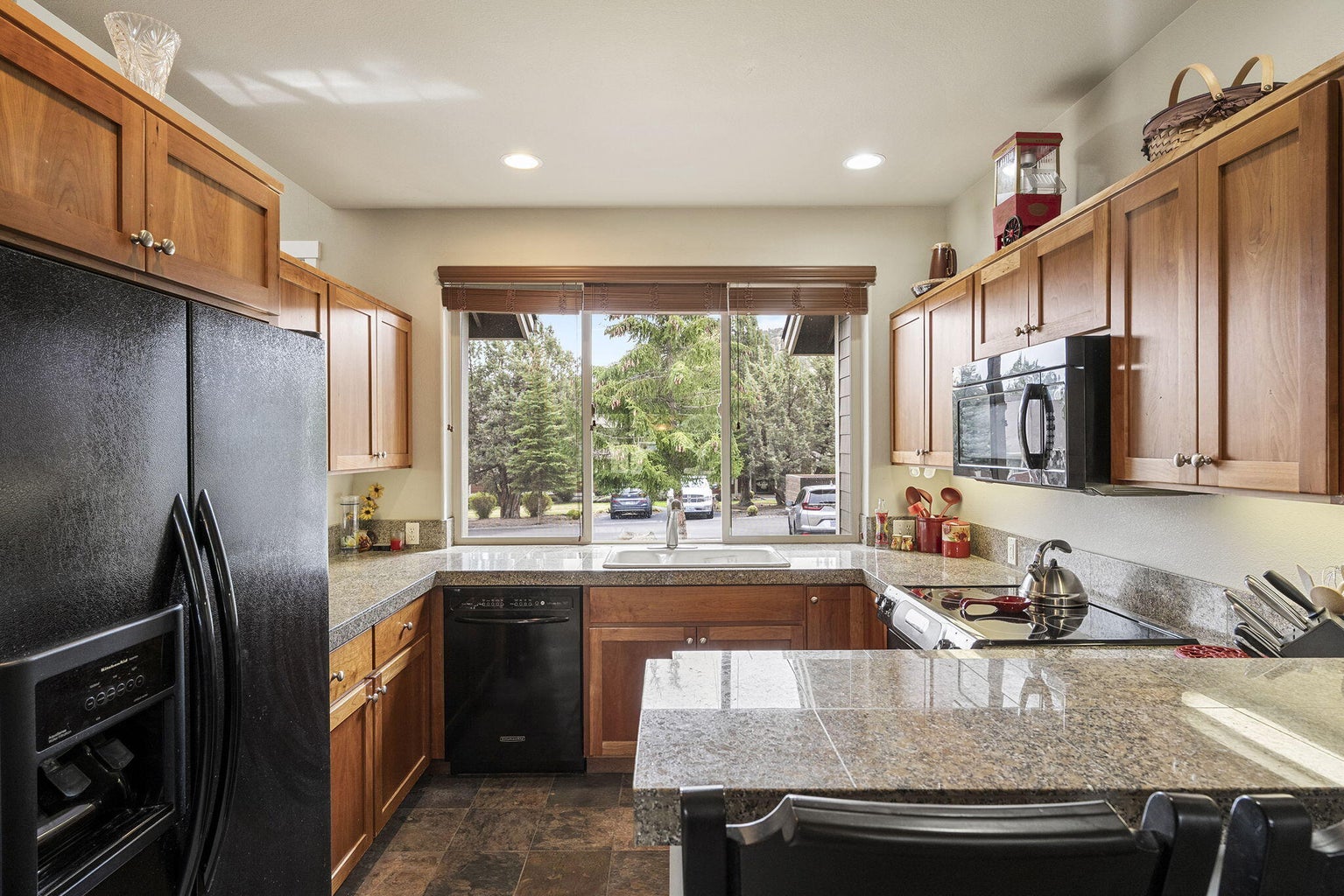 Photo of 679 Sage Country Court 6 of 39