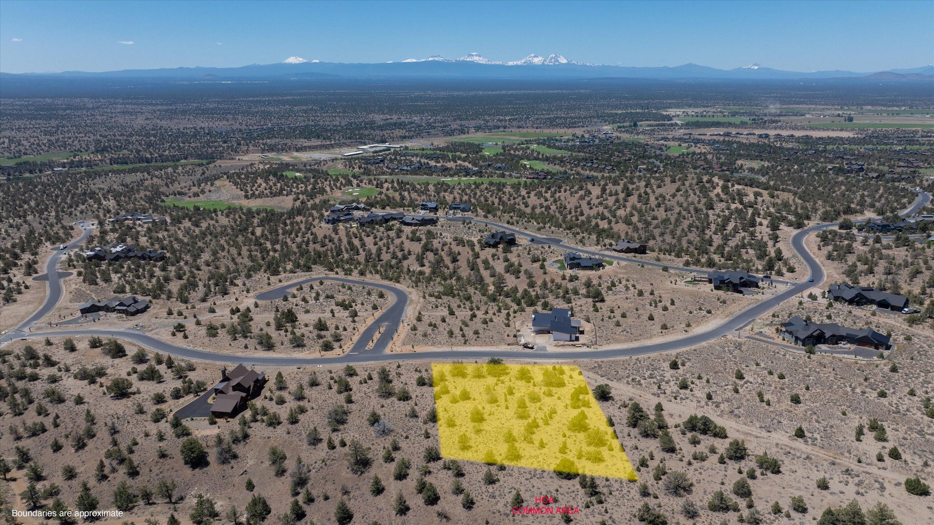 Ideal location at the border of Brasada Ranch and public lands, but close to amenities