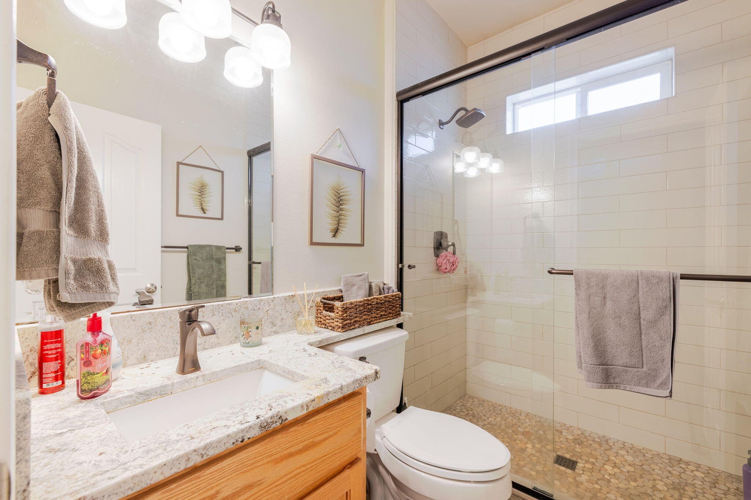 Photo of 2241 SE Pilatus Lane 24 of 36