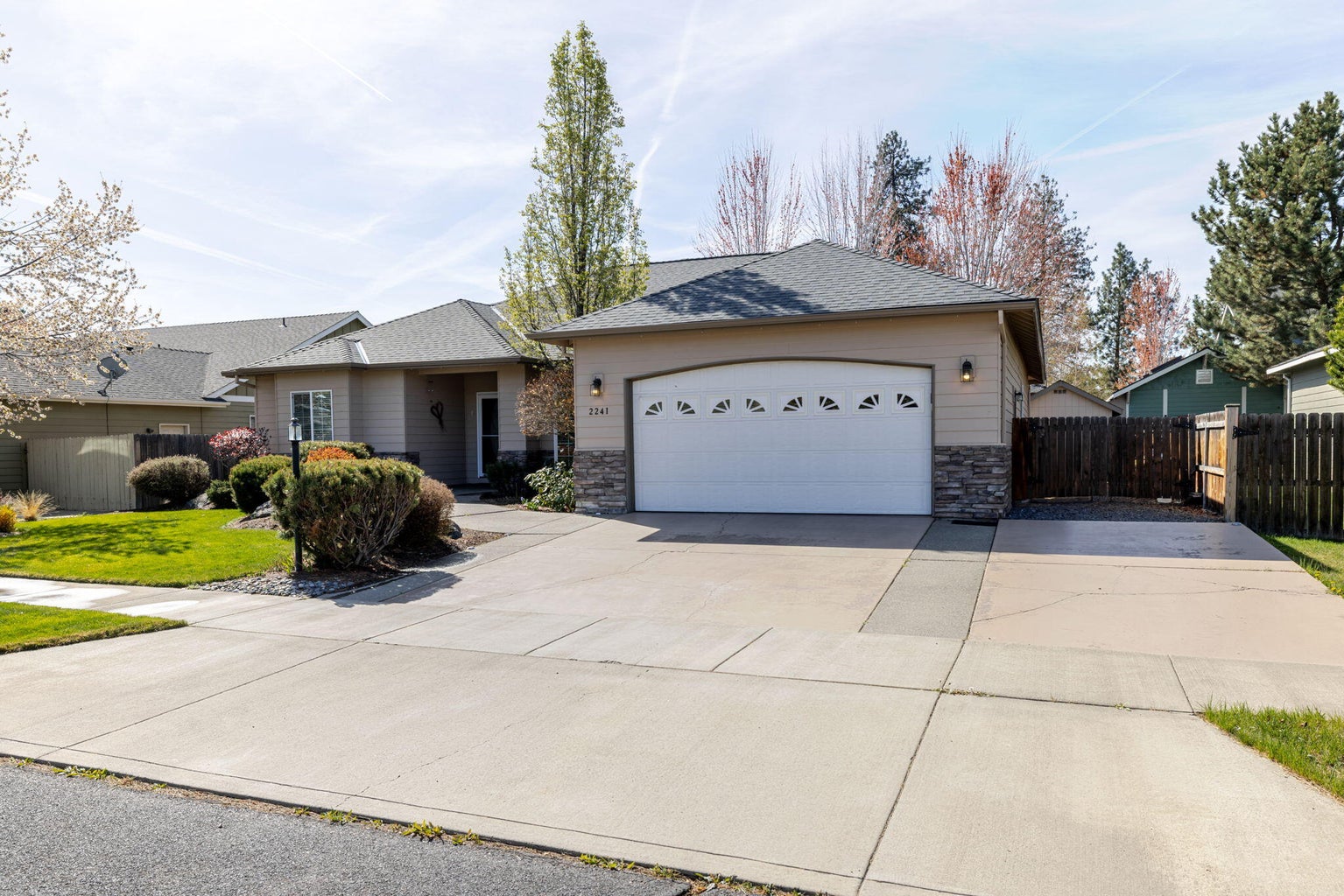 Photo of 2241 SE Pilatus Lane 35 of 36