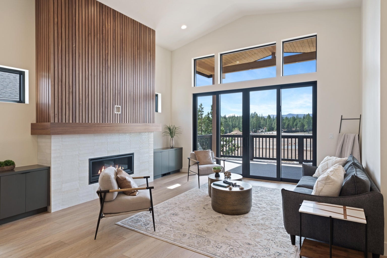Photo of 3027 NW Polarstar Avenue 4 of 48