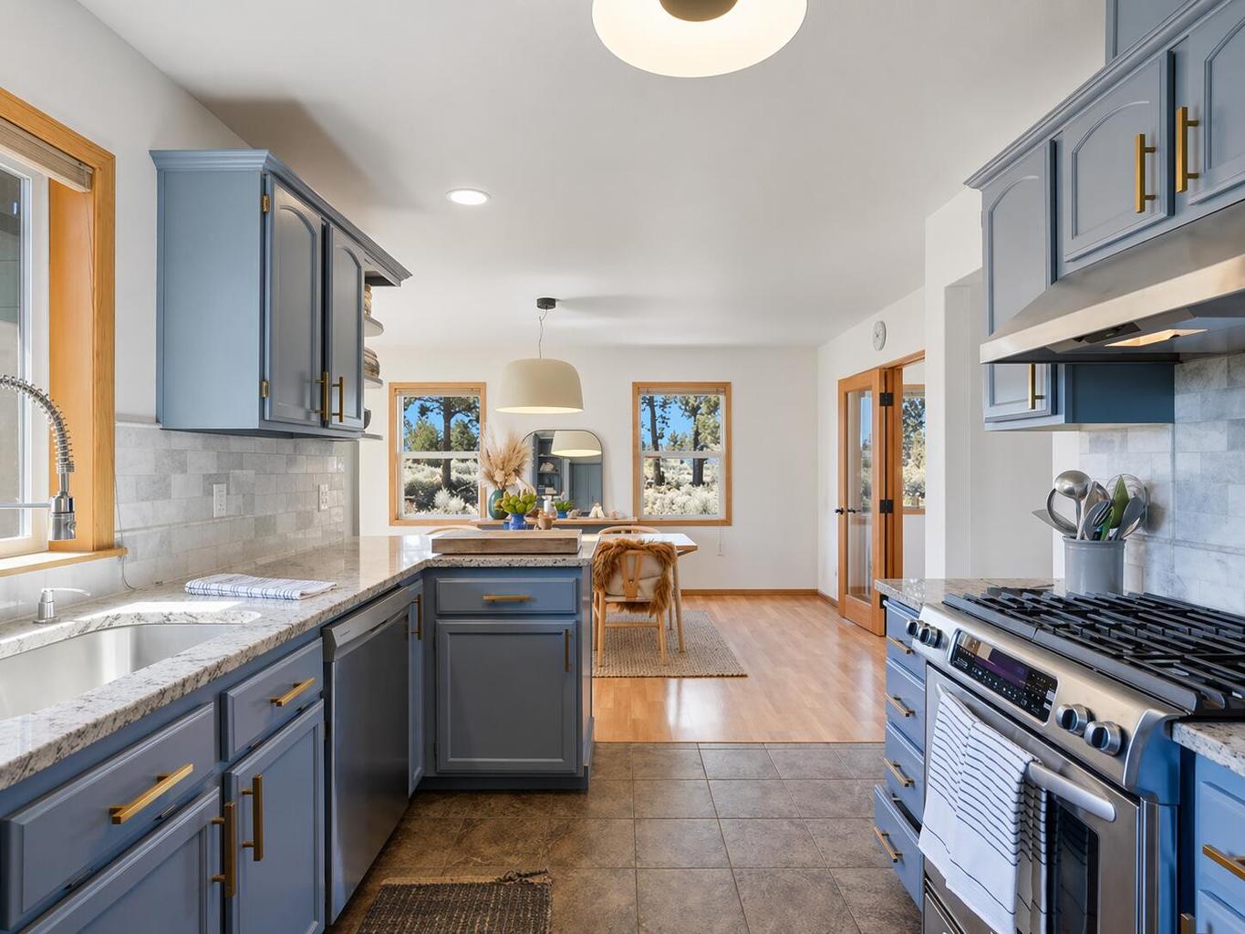 Photo of 20784 Arago Circle 9 of 46