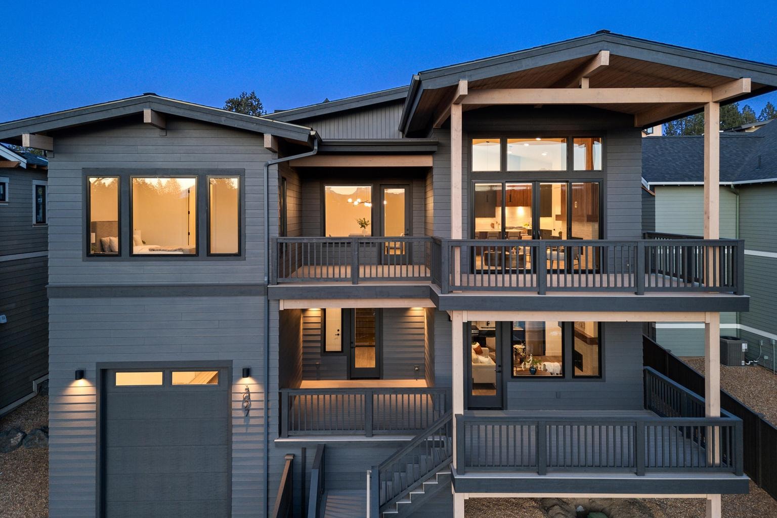 Photo of 3027 NW Polarstar Avenue 31 of 48