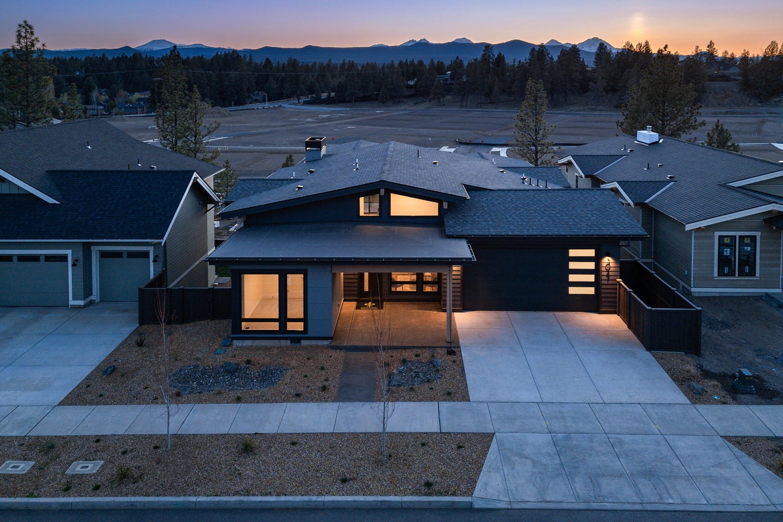 Photo of 3027 NW Polarstar Avenue 3 of 48