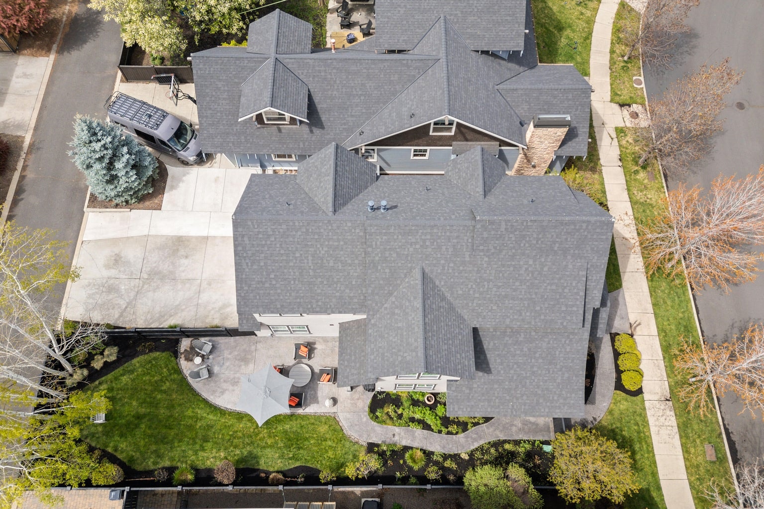Photo of 875 NW Fort Clatsop Street 43 of 45