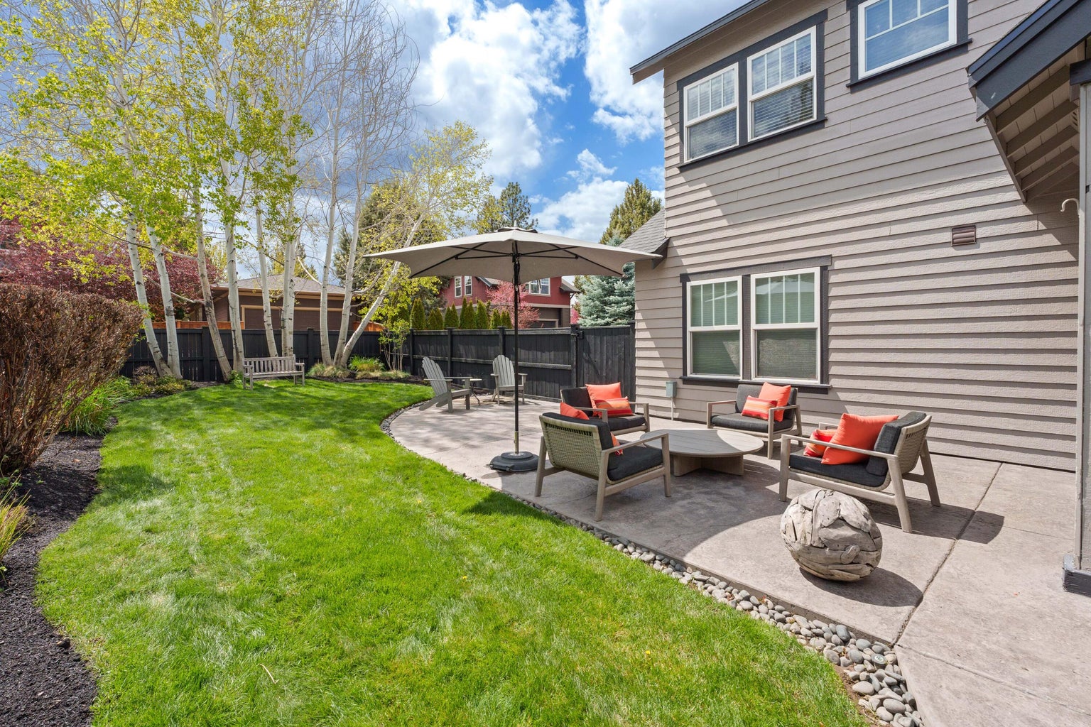 Photo of 875 NW Fort Clatsop Street 36 of 45
