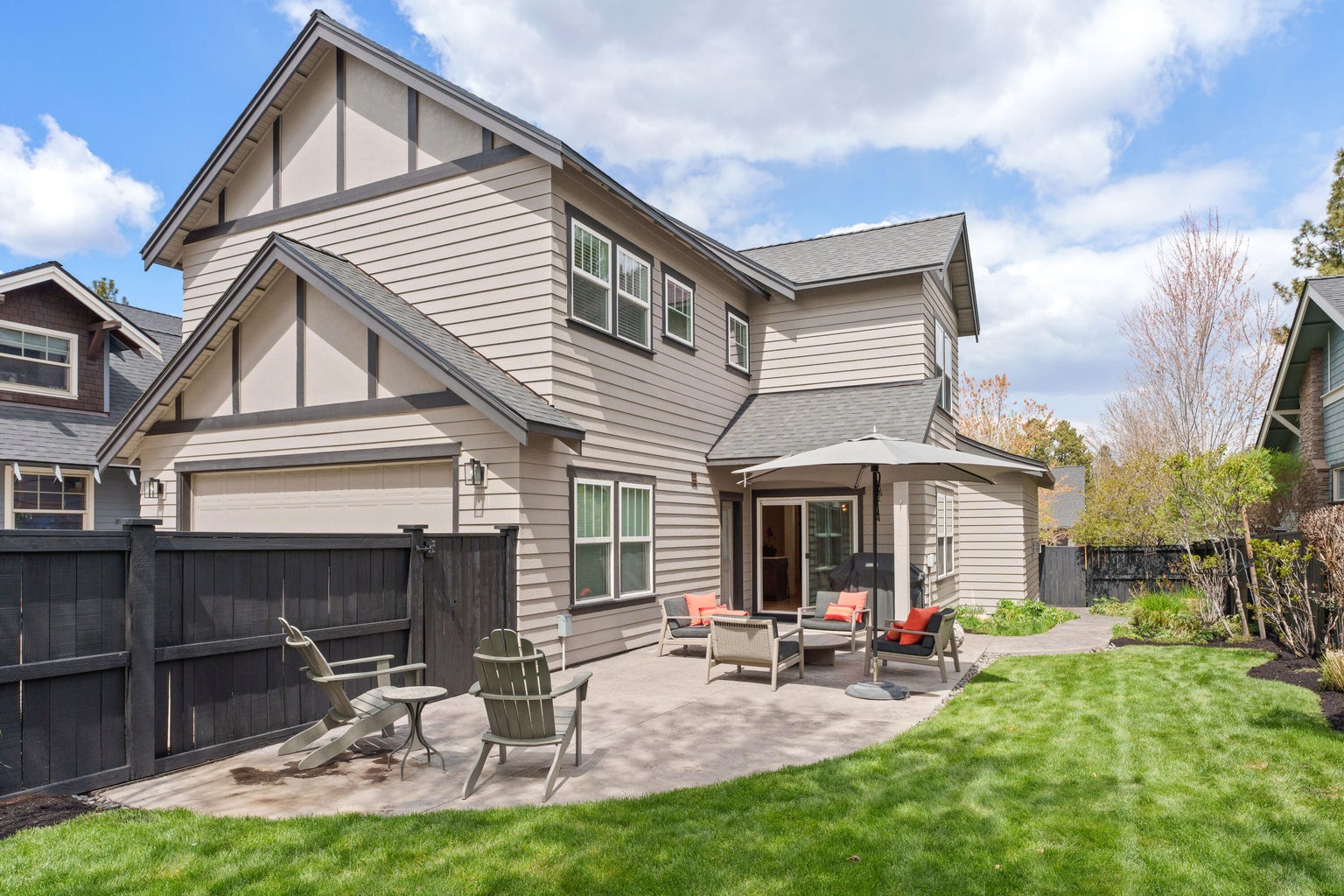 Photo of 875 NW Fort Clatsop Street 37 of 45