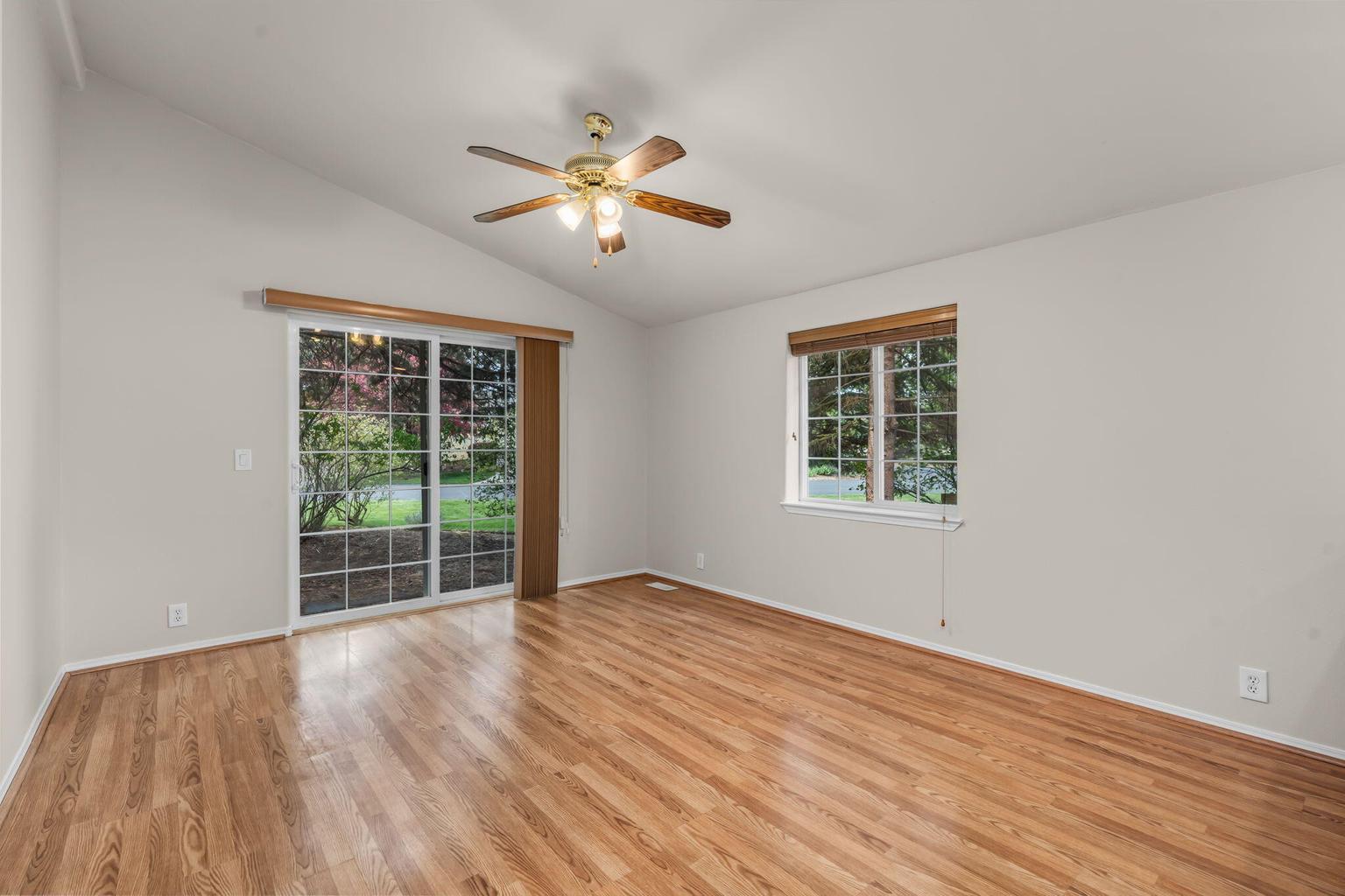 Photo of 599 N Tam Rim Drive 12 of 31