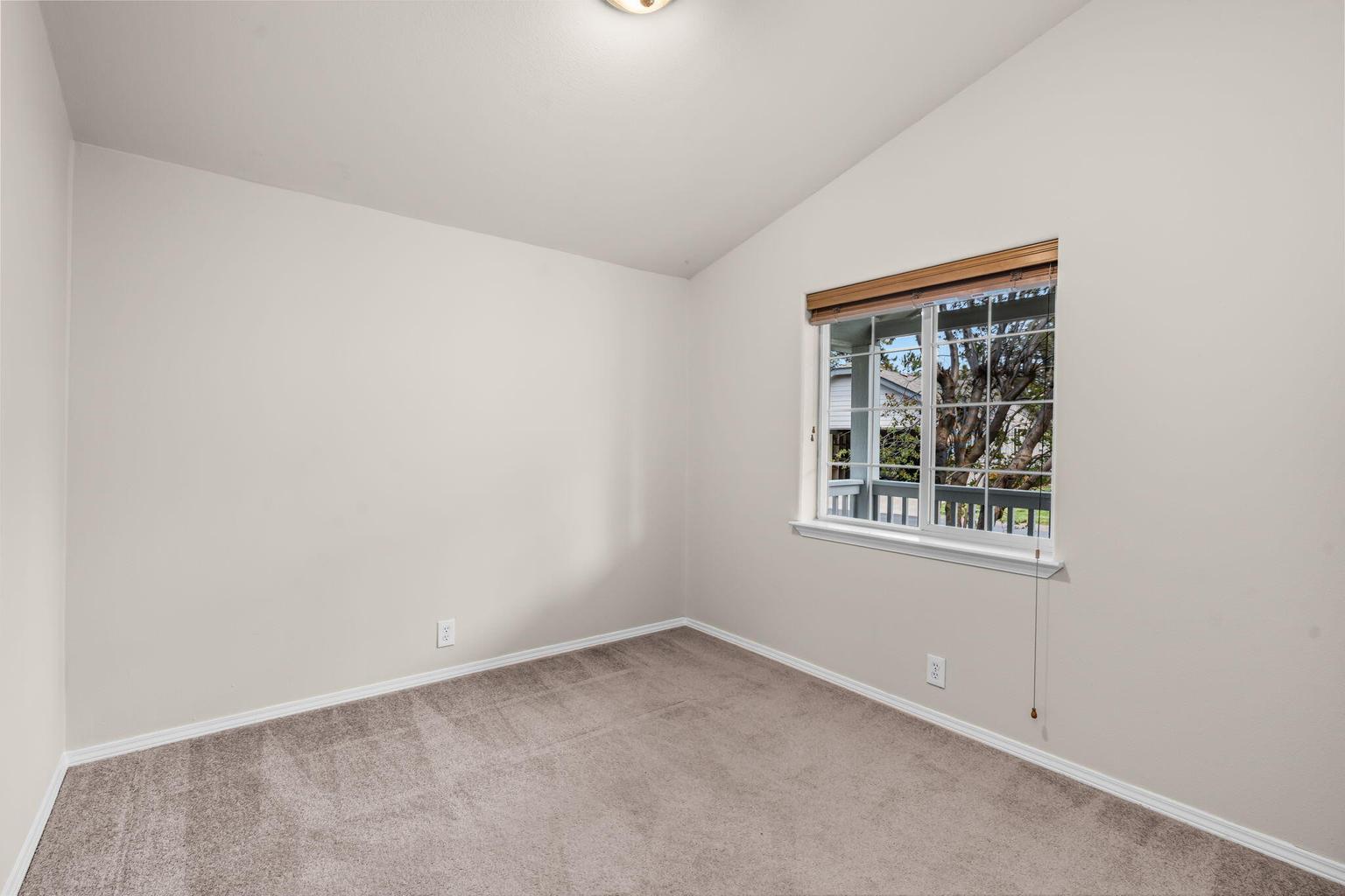 Photo of 599 N Tam Rim Drive 21 of 31