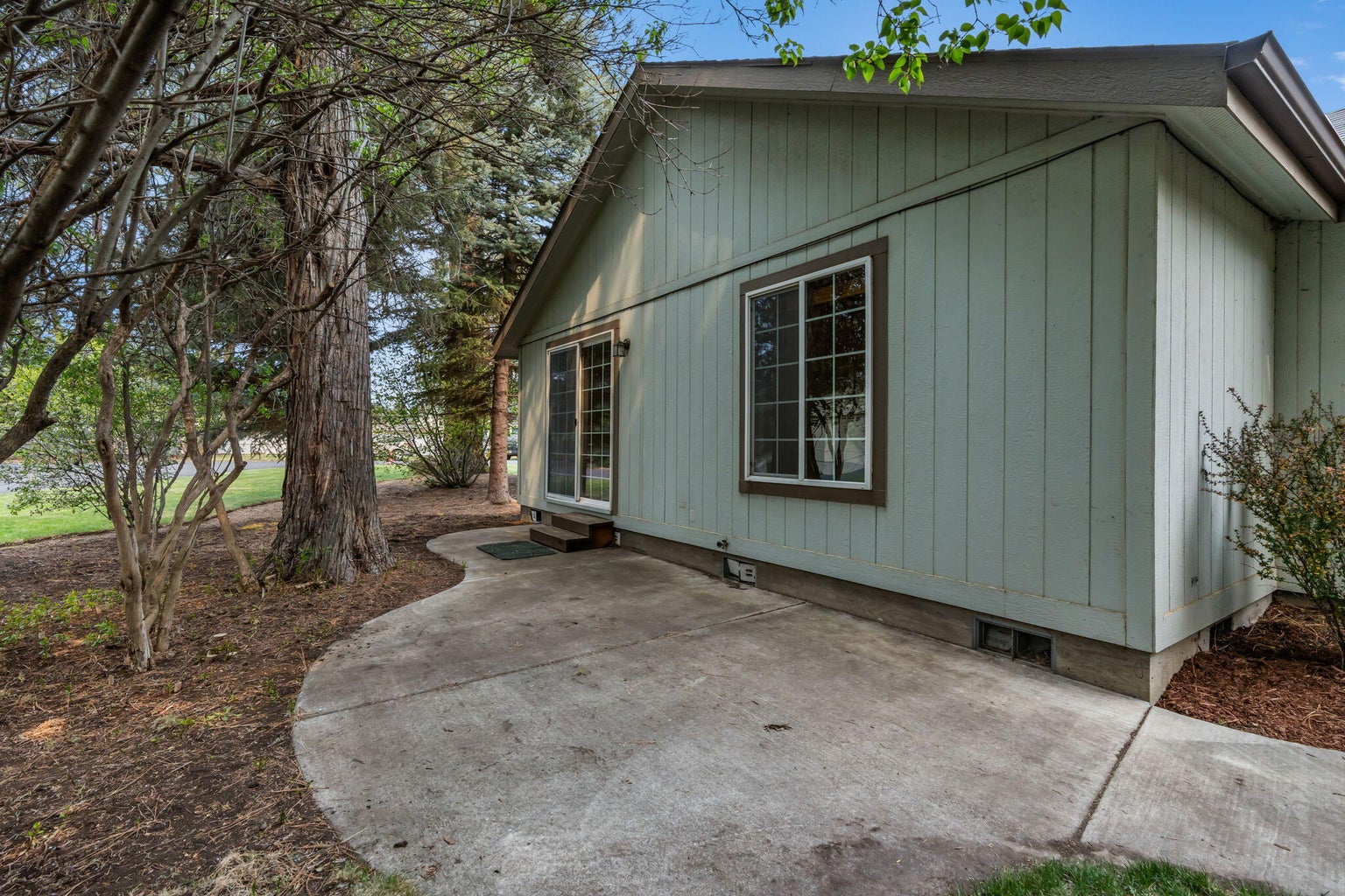 Photo of 599 N Tam Rim Drive 25 of 31