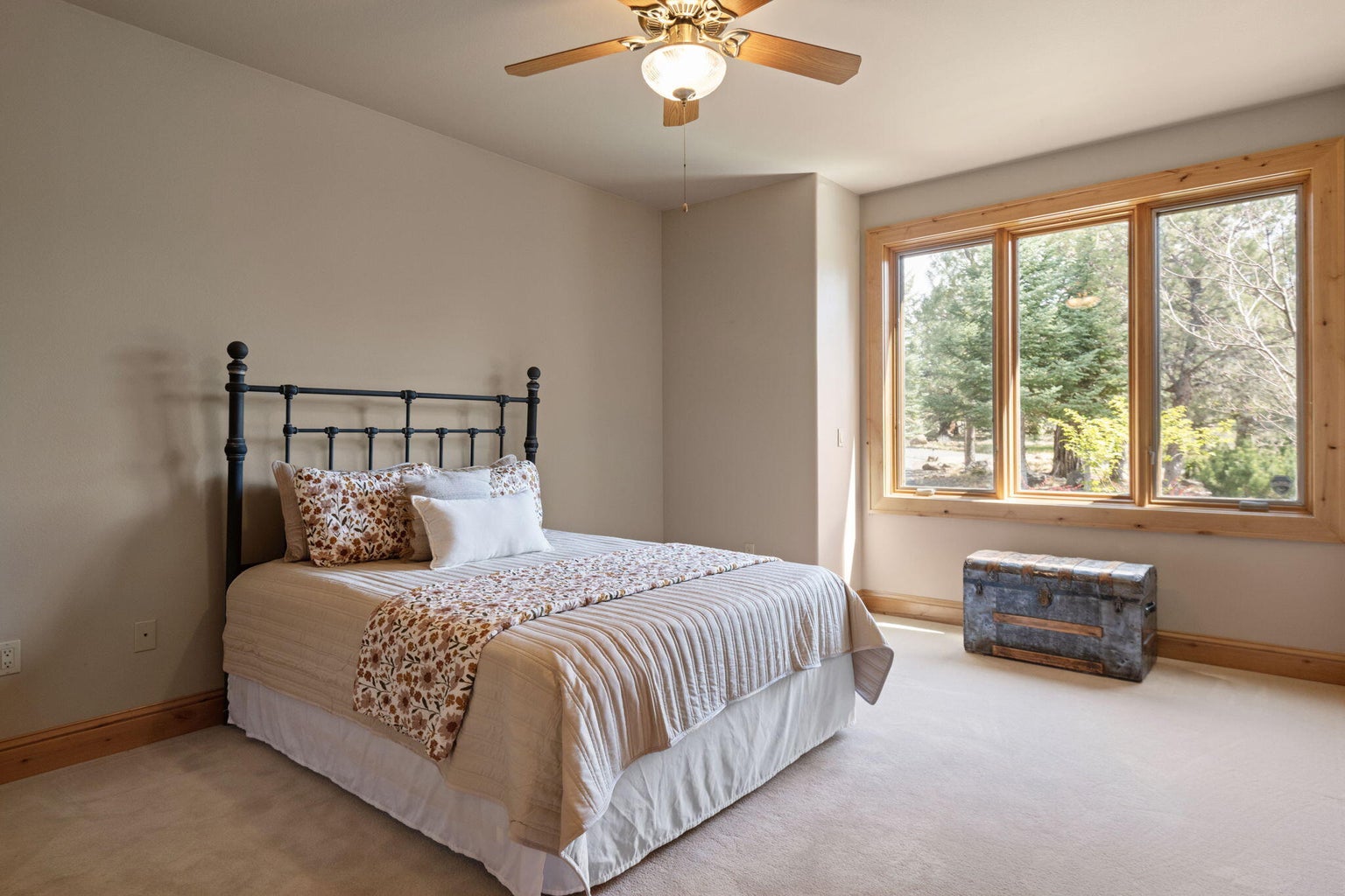 Photo of 16921 Lady Caroline Drive 23 of 52