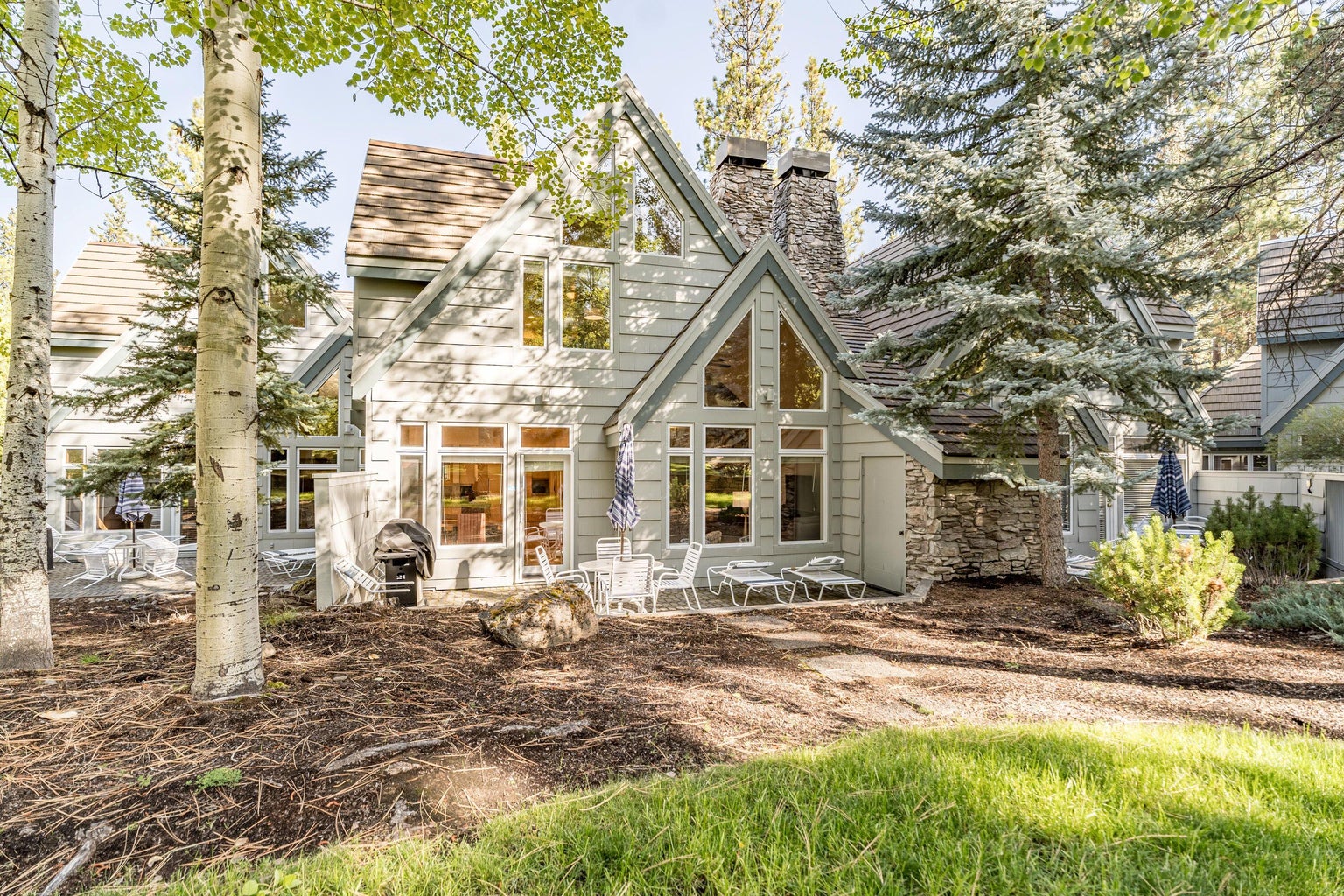 Photo of 57022 Peppermill Circle 2 of 17