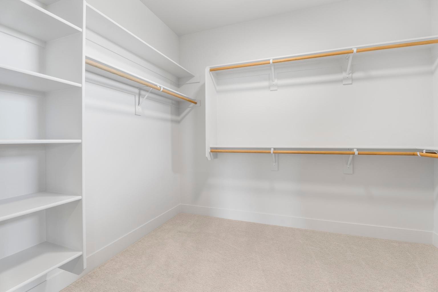 Walk-in closet