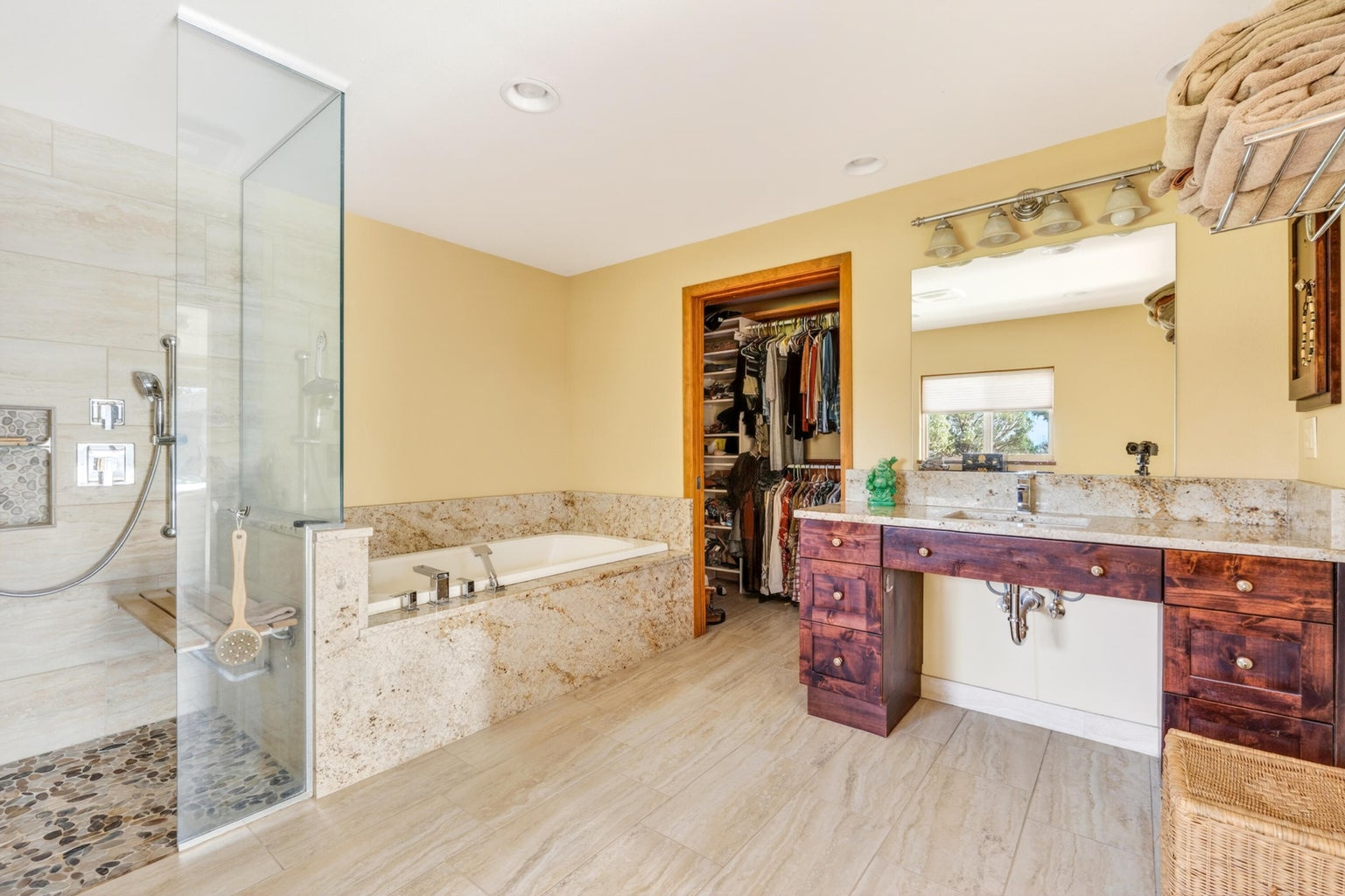 Fully remodeled handicap accessible bath.