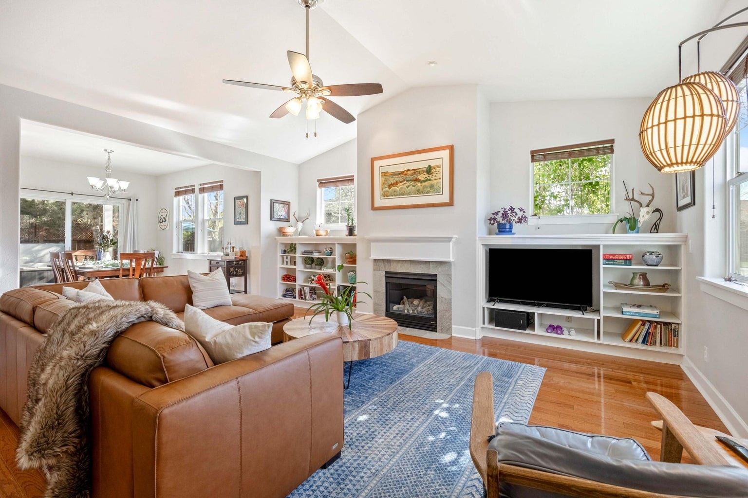 Photo of 1405 NE Hudspeth Road 3 of 38
