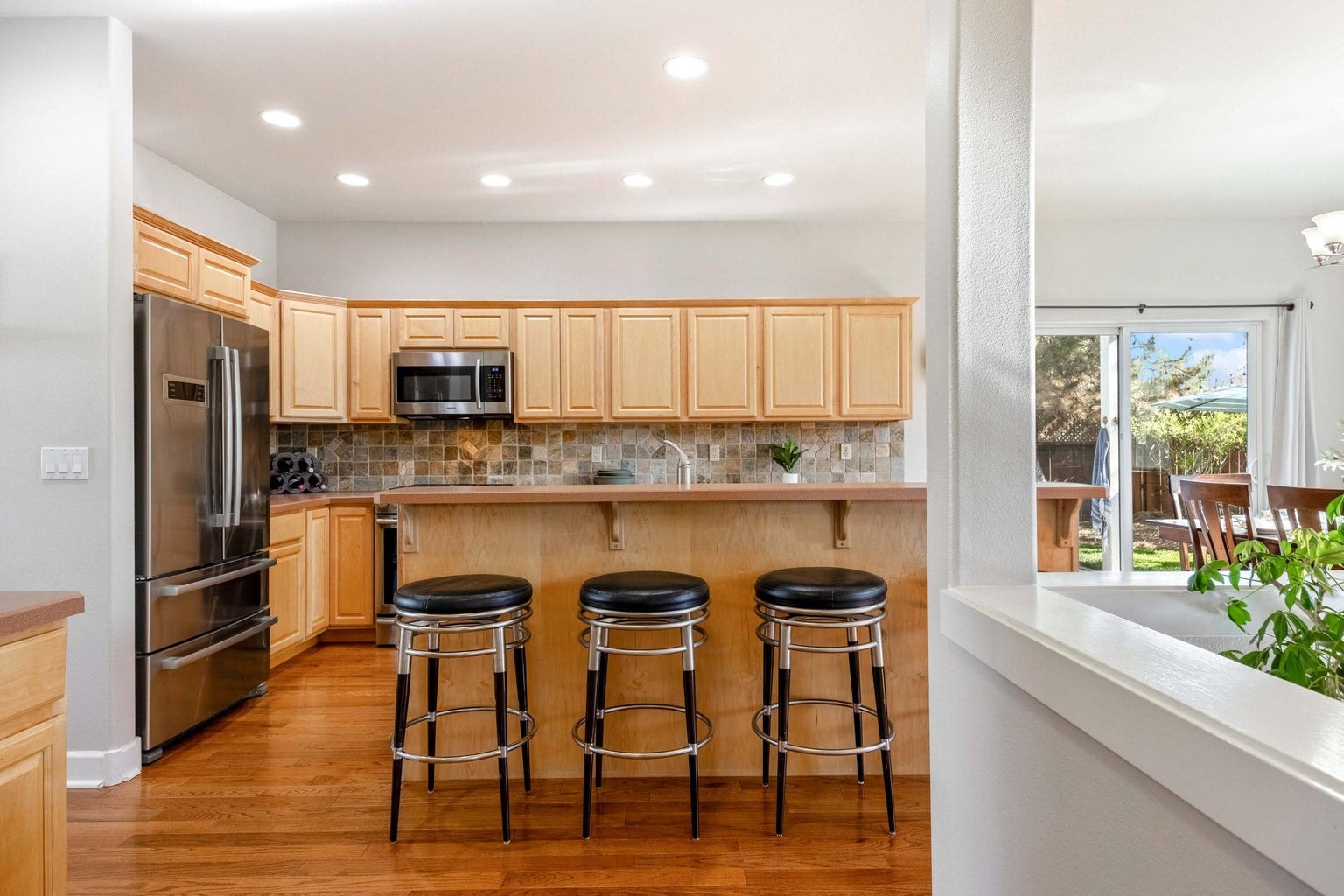 Photo of 1405 NE Hudspeth Road 7 of 38