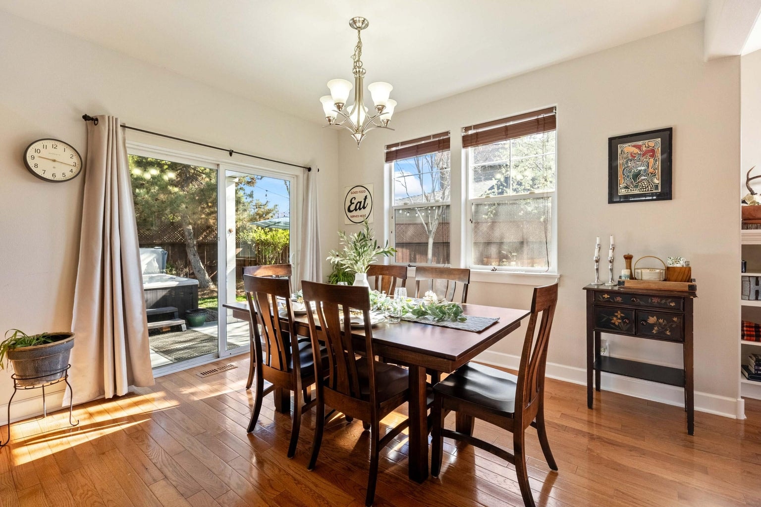 Photo of 1405 NE Hudspeth Road 11 of 38