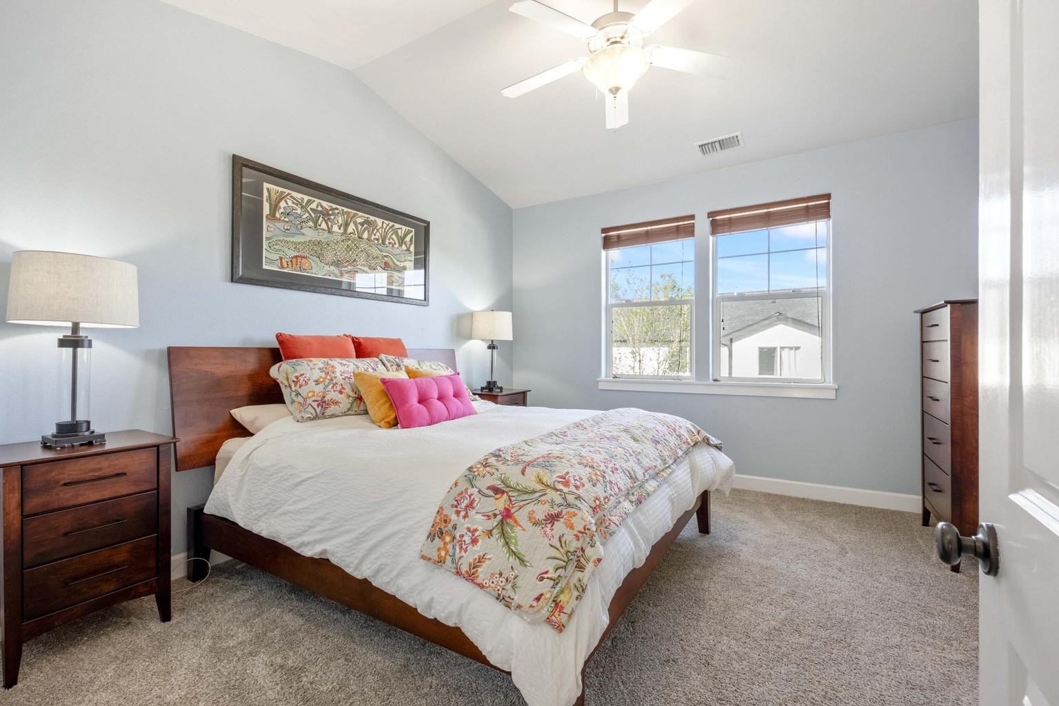 Photo of 1405 NE Hudspeth Road 17 of 38