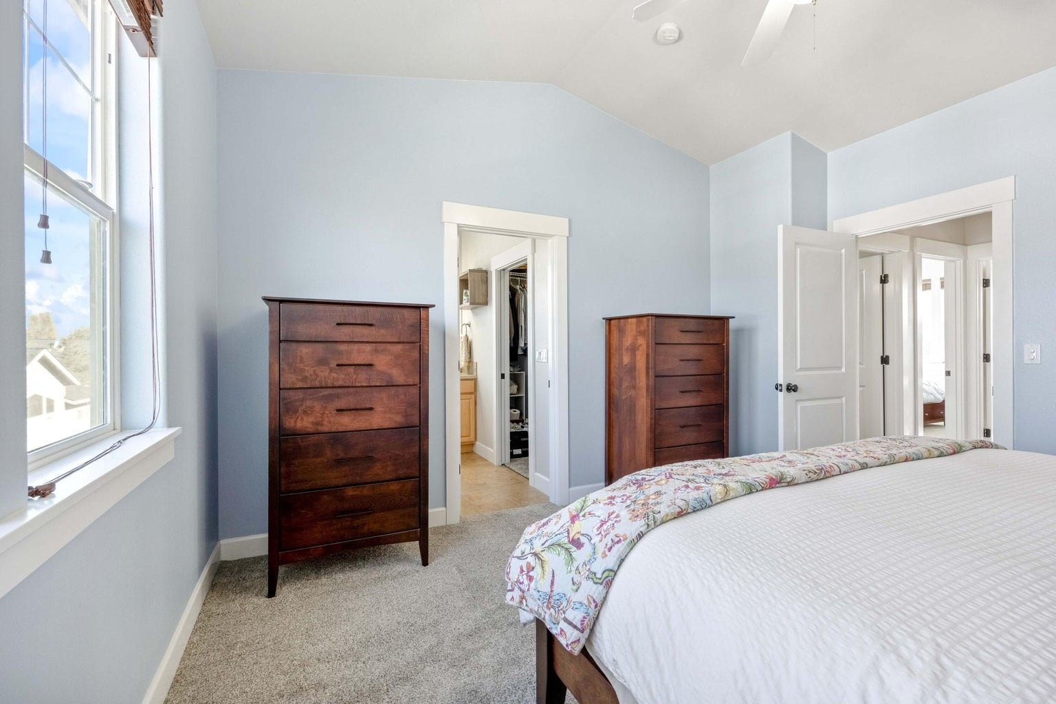 Photo of 1405 NE Hudspeth Road 18 of 38