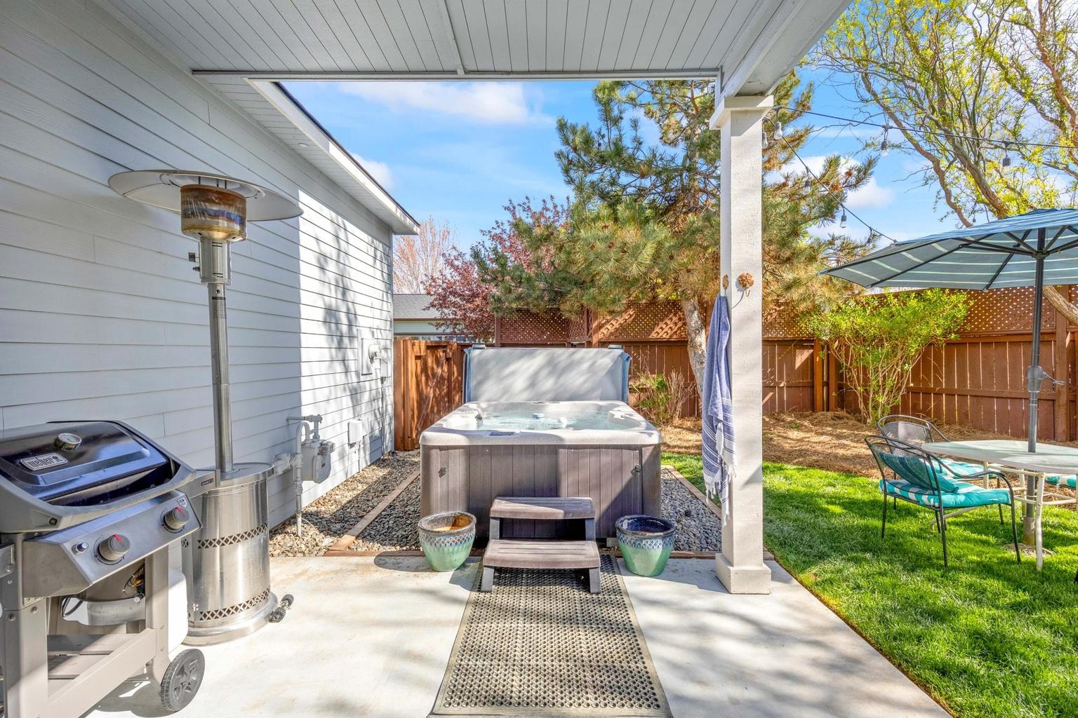 Photo of 1405 NE Hudspeth Road 27 of 38