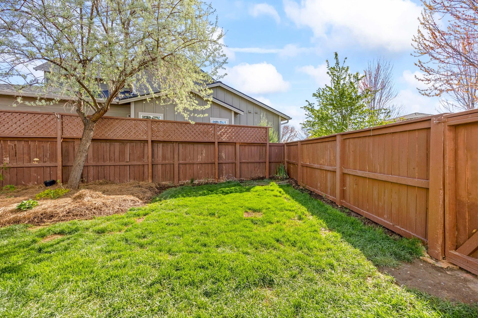 Photo of 1405 NE Hudspeth Road 32 of 38