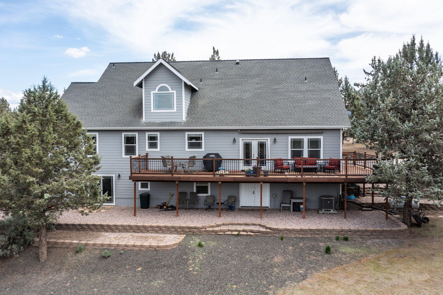 Photo of 505 SE Rancho Lane 5 of 68